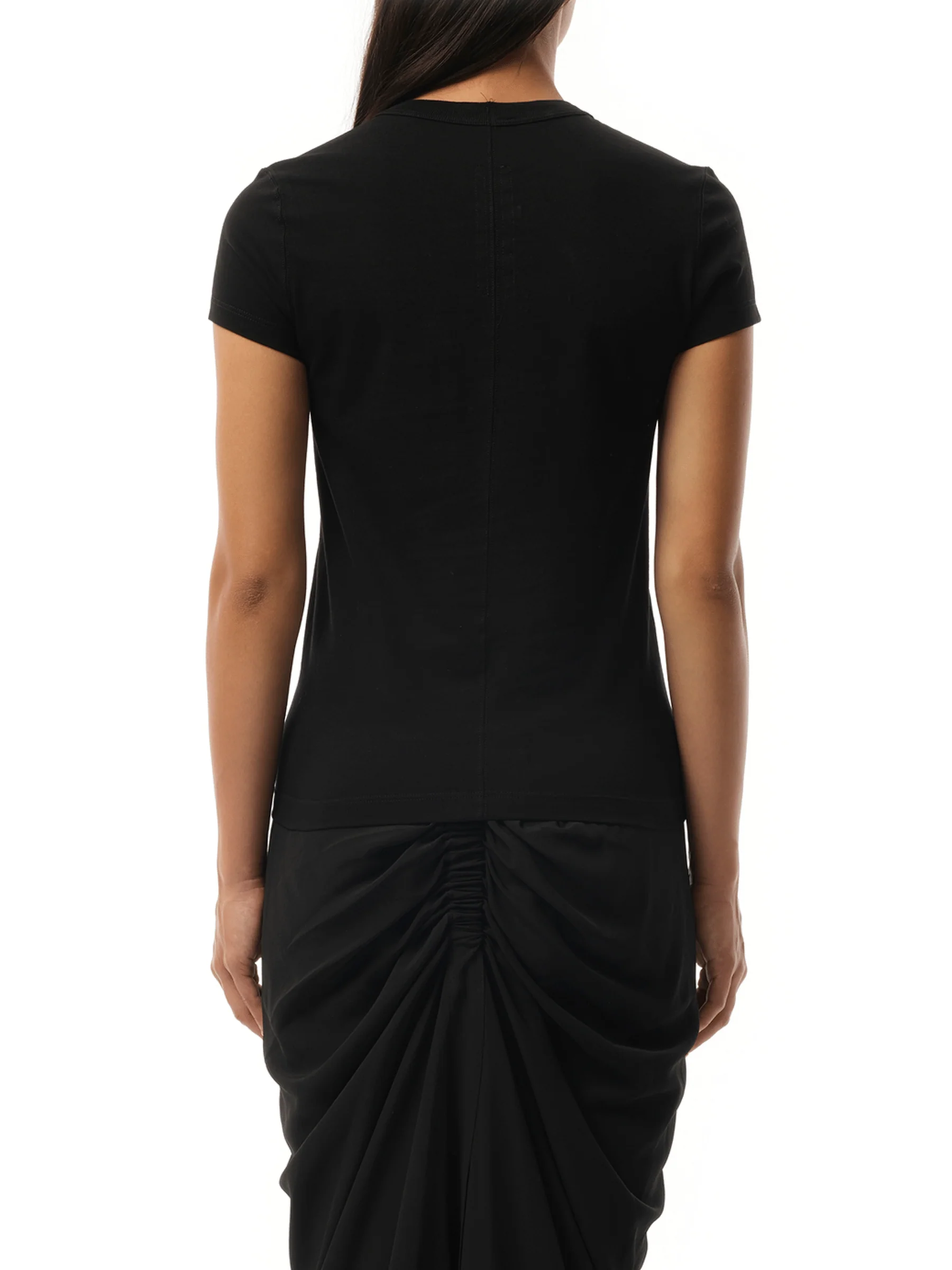 Cropped Level T-Shirt in Black - Image 6