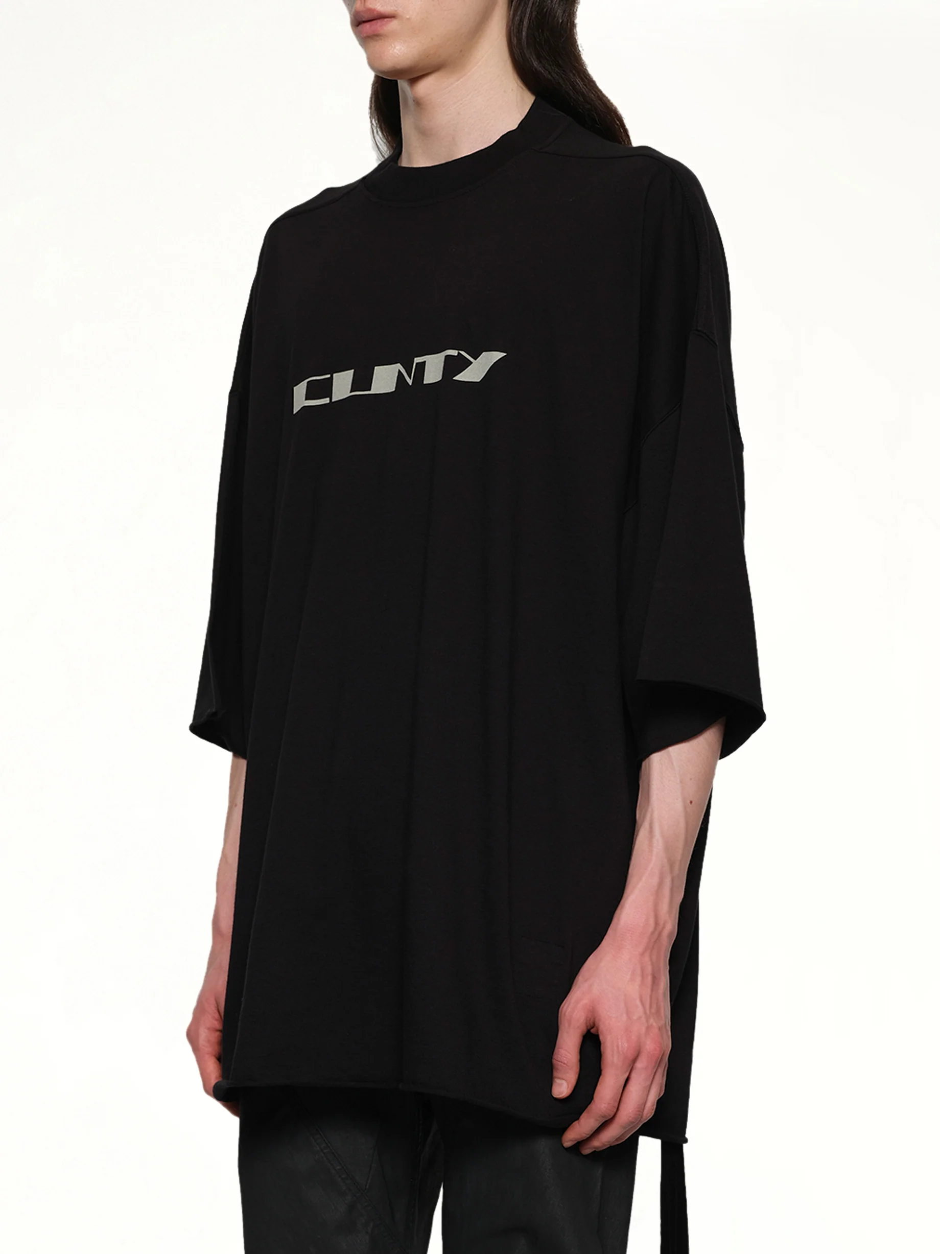 Cunty Tommy T-Shirt in Black/Pearl - Image 3