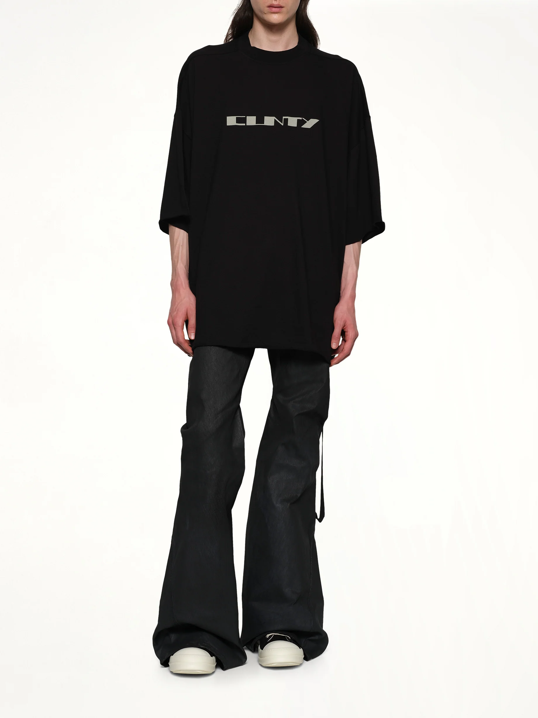 Cunty Tommy T-Shirt in Black/Pearl - Image 4