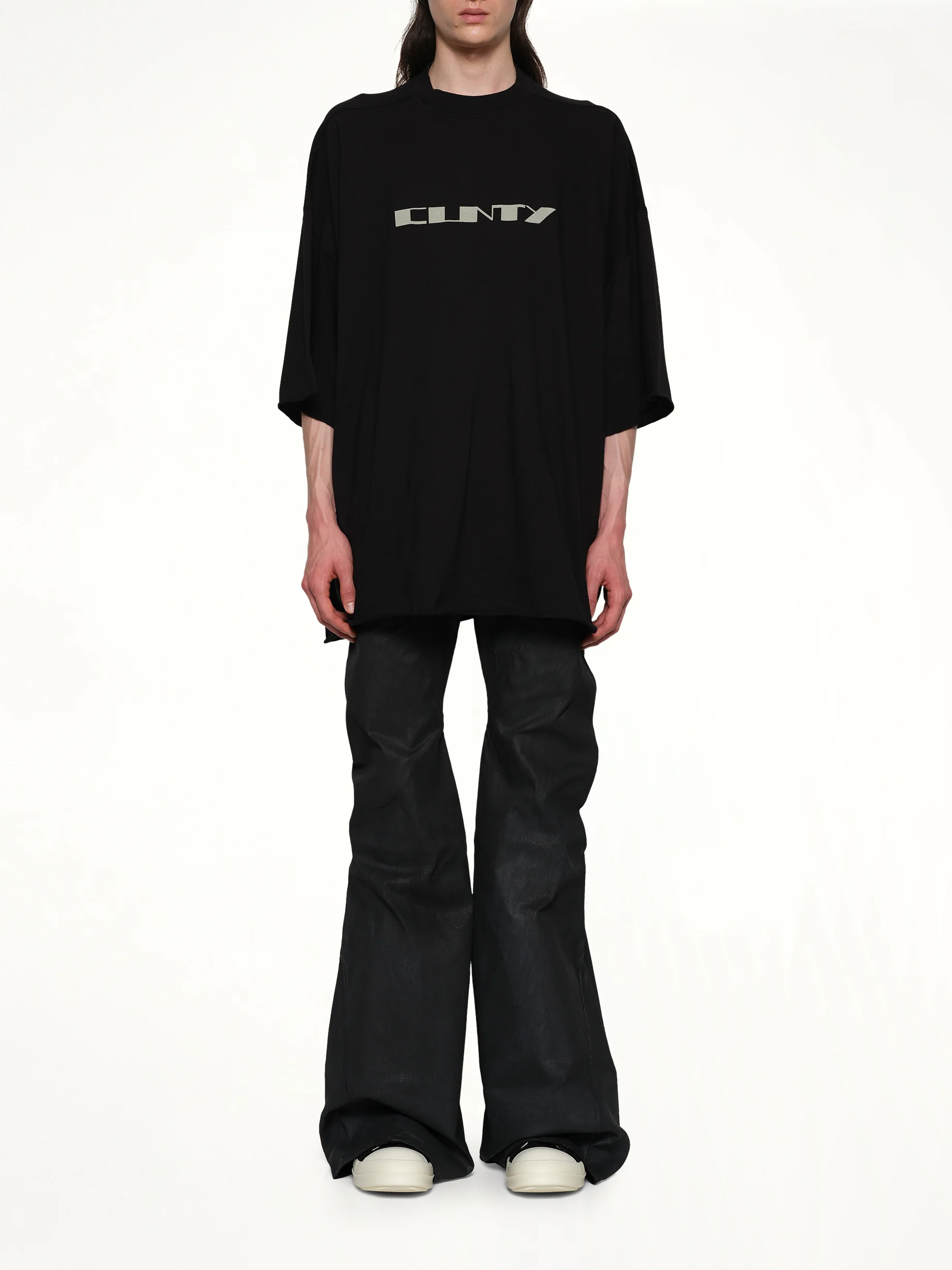 Cunty Tommy T-Shirt in Black/Pearl - Image 7