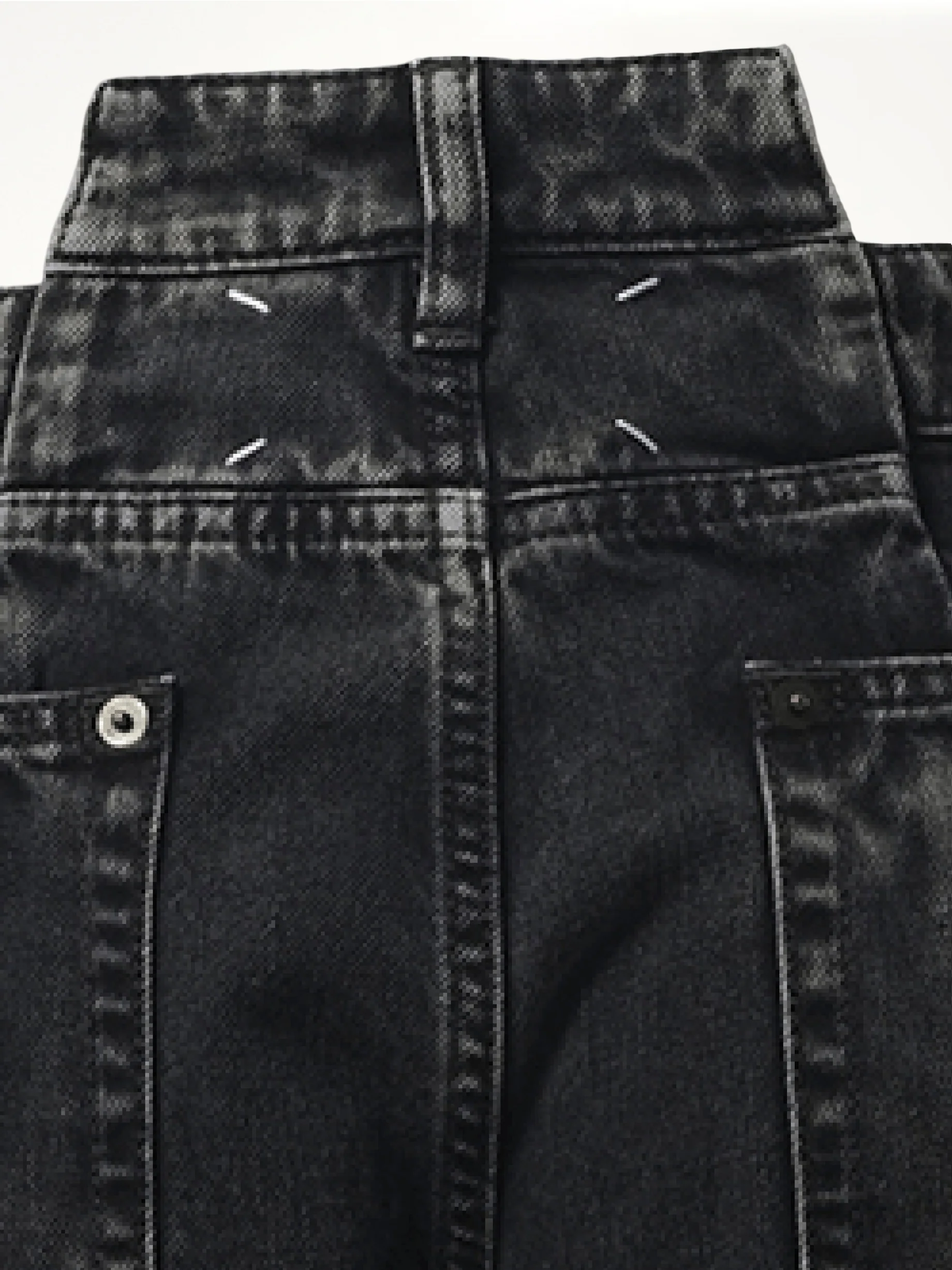 Cut Out Waistband Relaxed Fit Denim Jeans in Black - Image 3