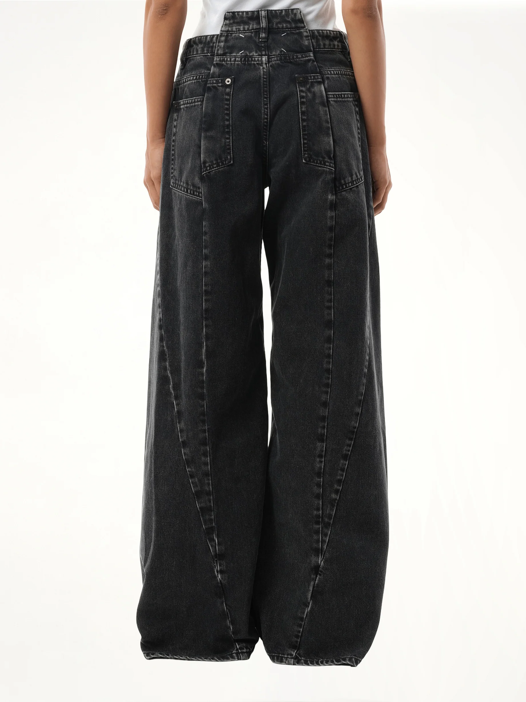 Cut Out Waistband Relaxed Fit Denim Jeans in Black - Image 6