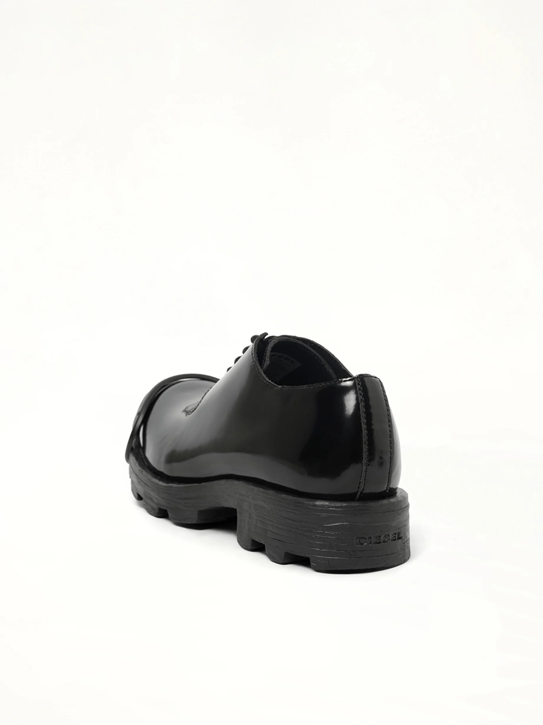 D-HAMMER Derby in Black - Image 3
