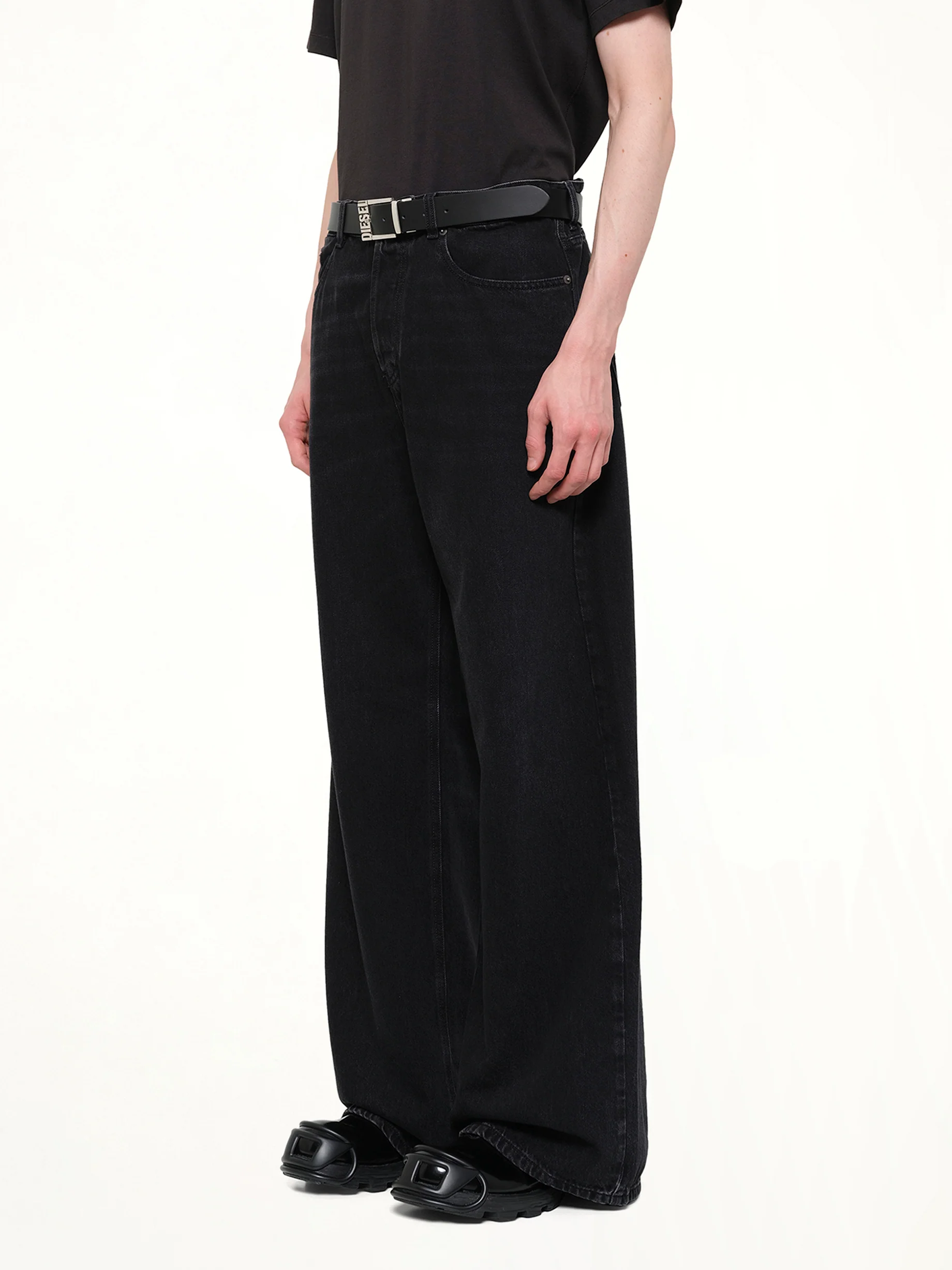 D-RISE Jeans in Black - Image 3