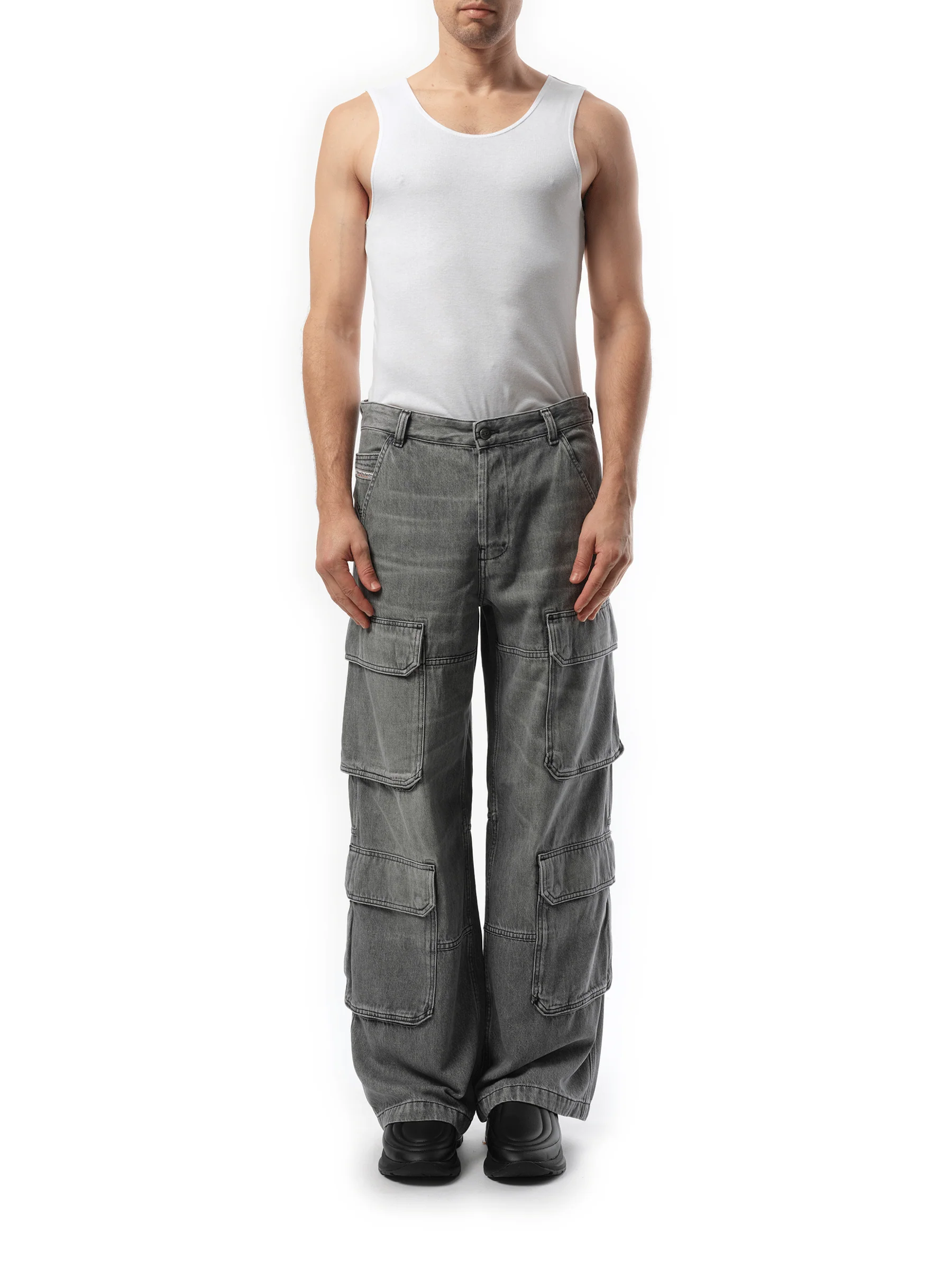 D-Touch Cargo Pants in Grey - Image 4