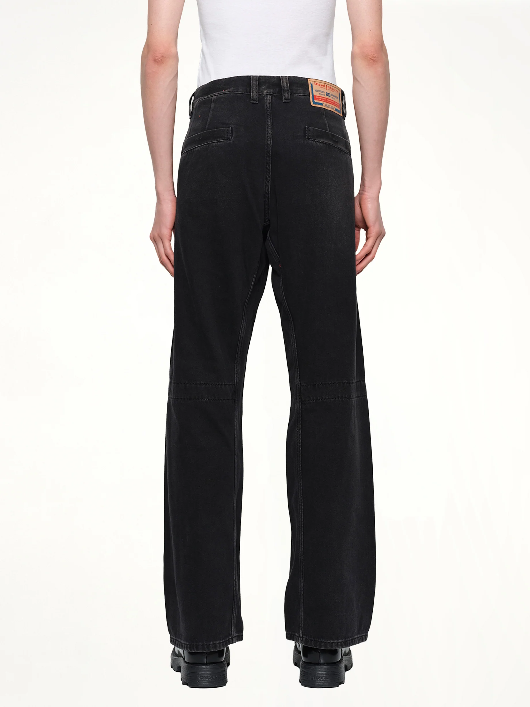 D-ZETA Relaxed Jeans in Black/Dark Grey - Image 5