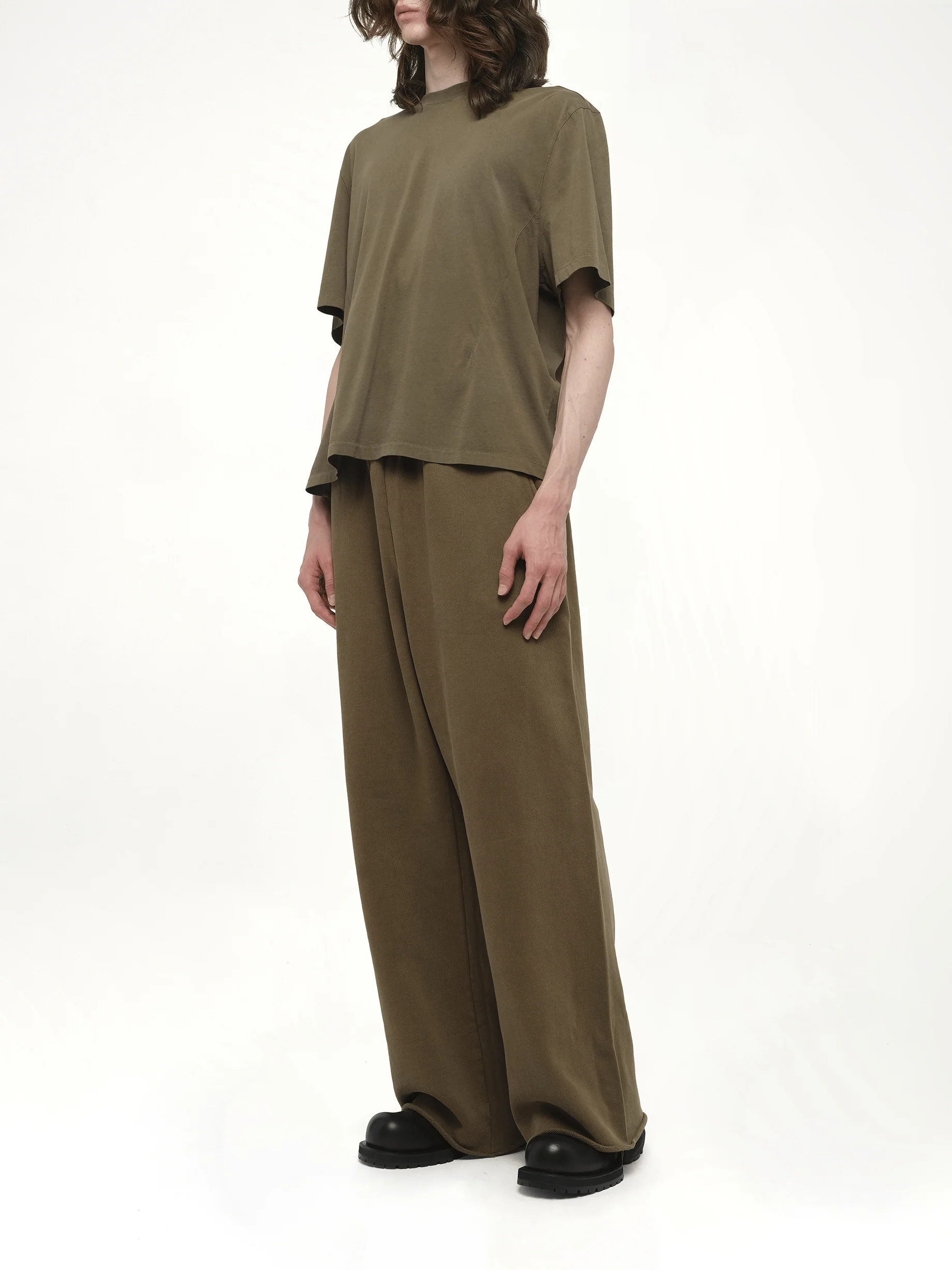Dart T-Shirt in Military - Image 4