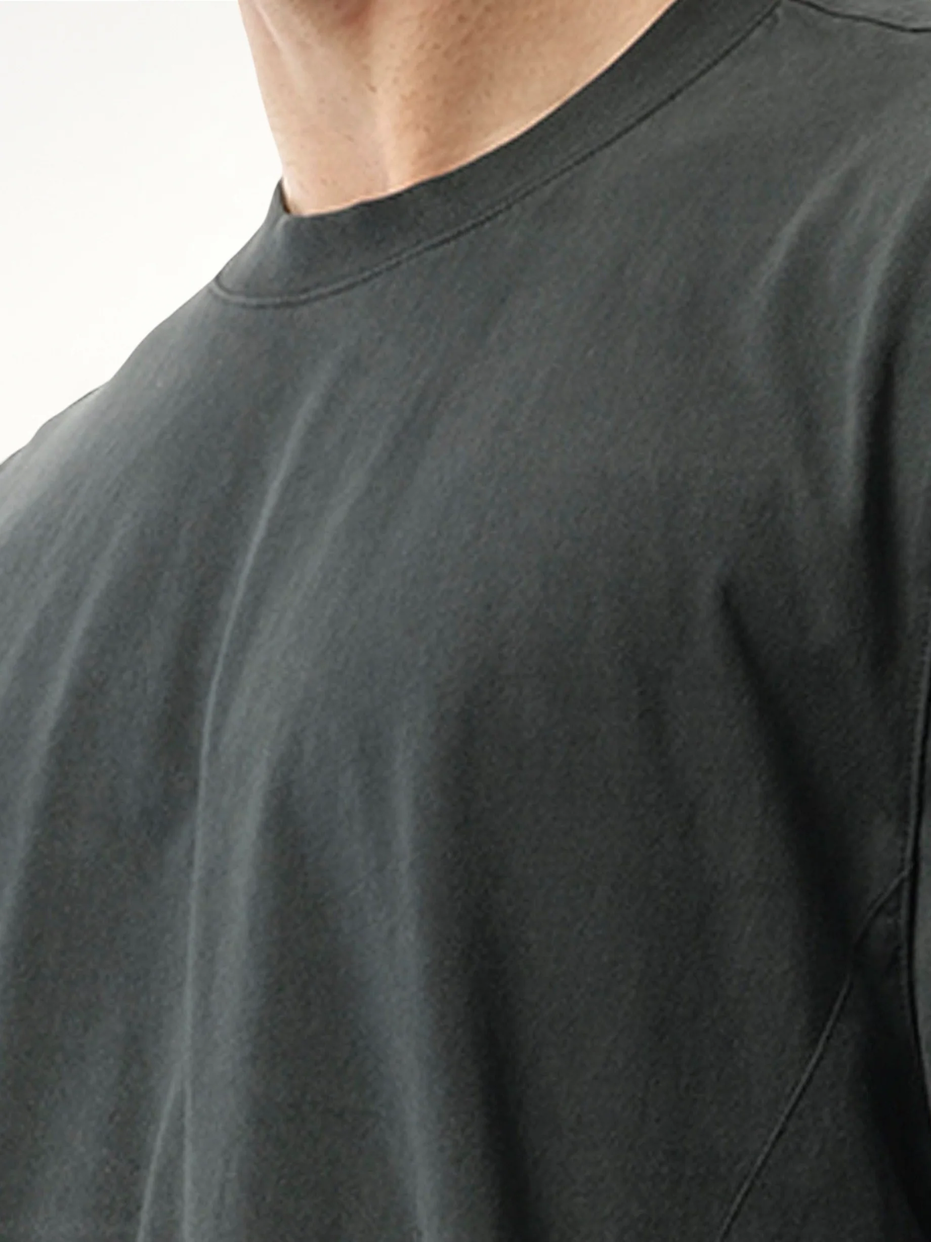 Dart T-Shirt in Washed Black - Image 3