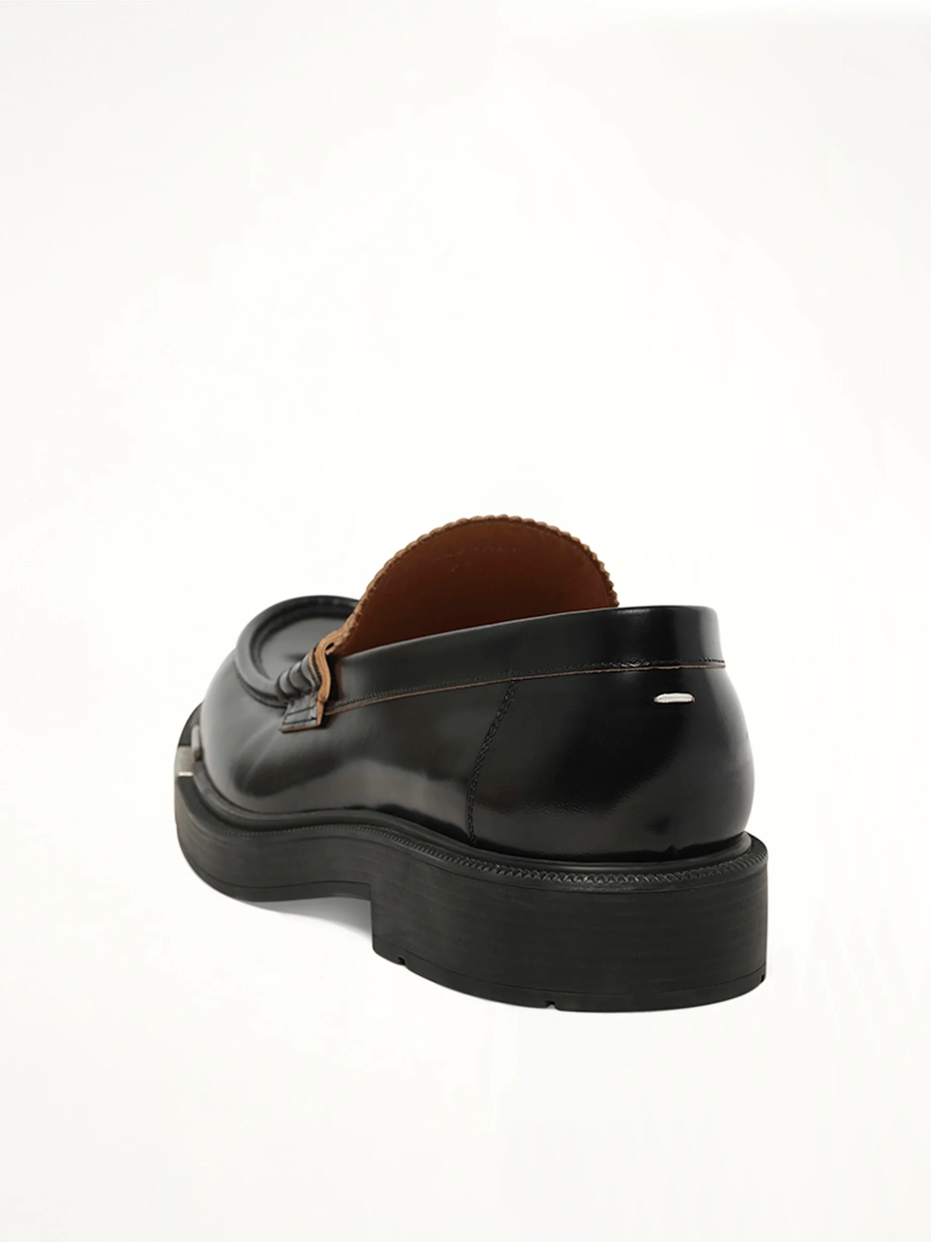 Decortique Loafer in Black - Image 3