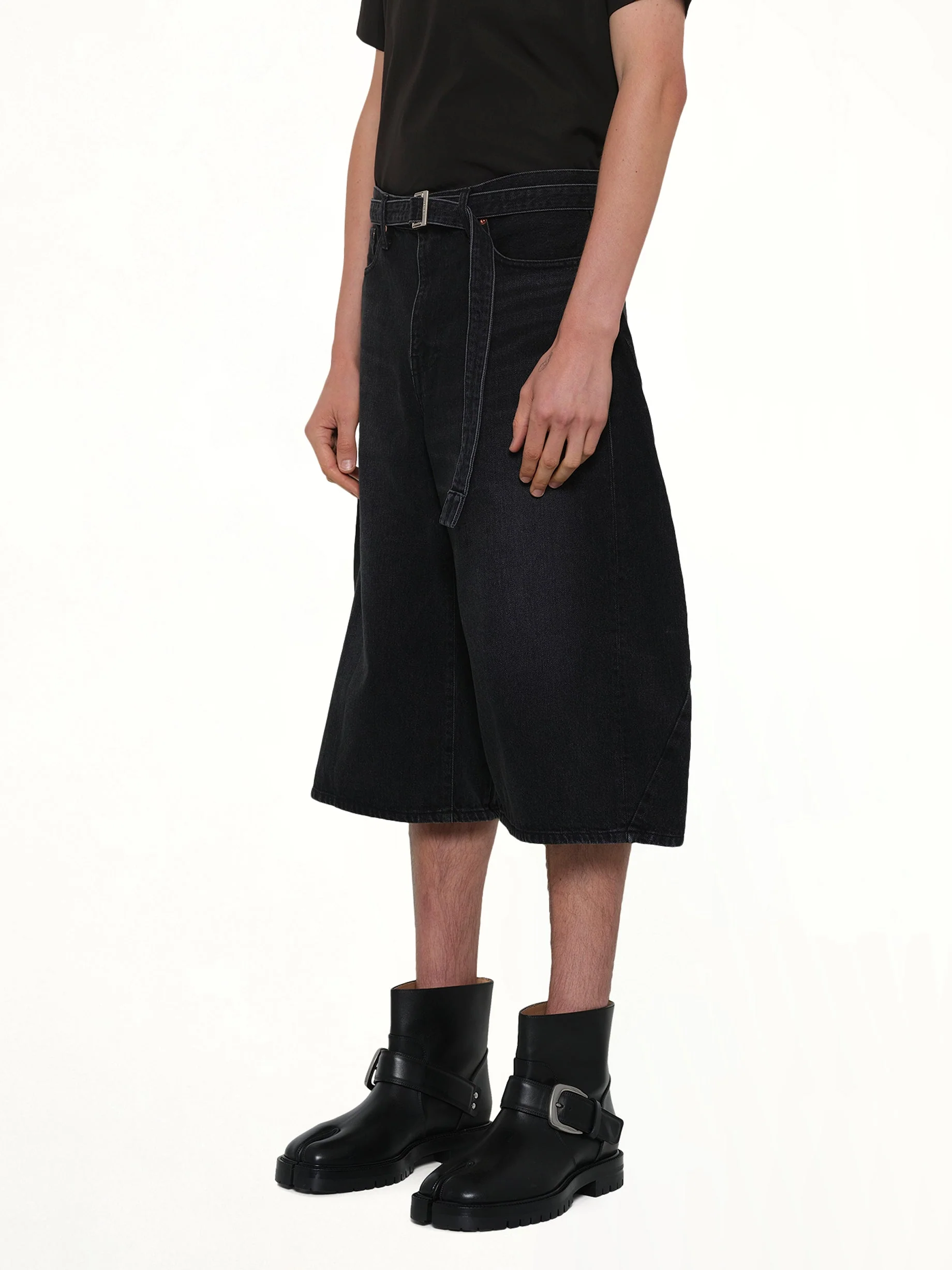 Denim Bermuda in Black - Image 3
