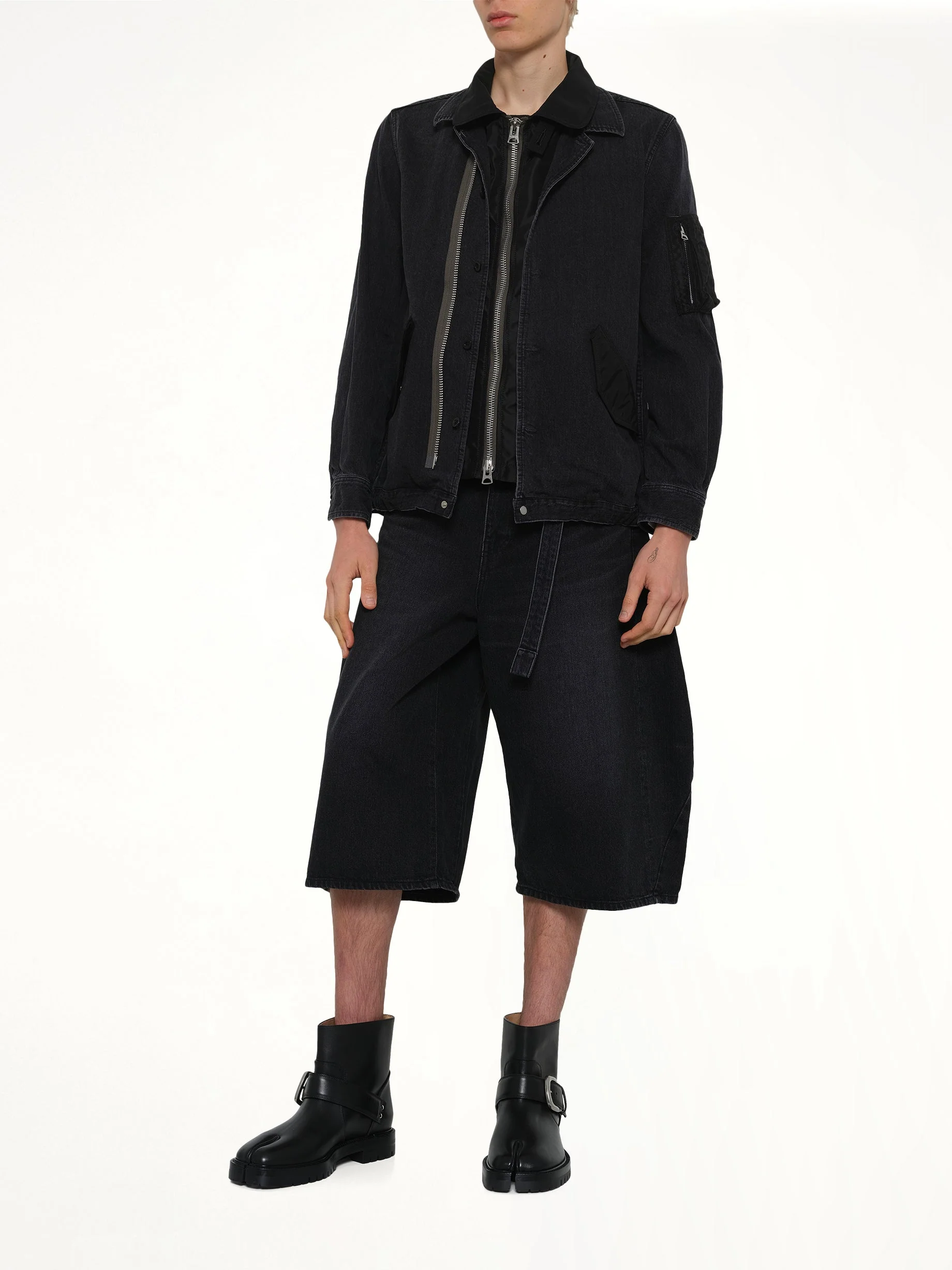 Denim Bermuda in Black - Image 4
