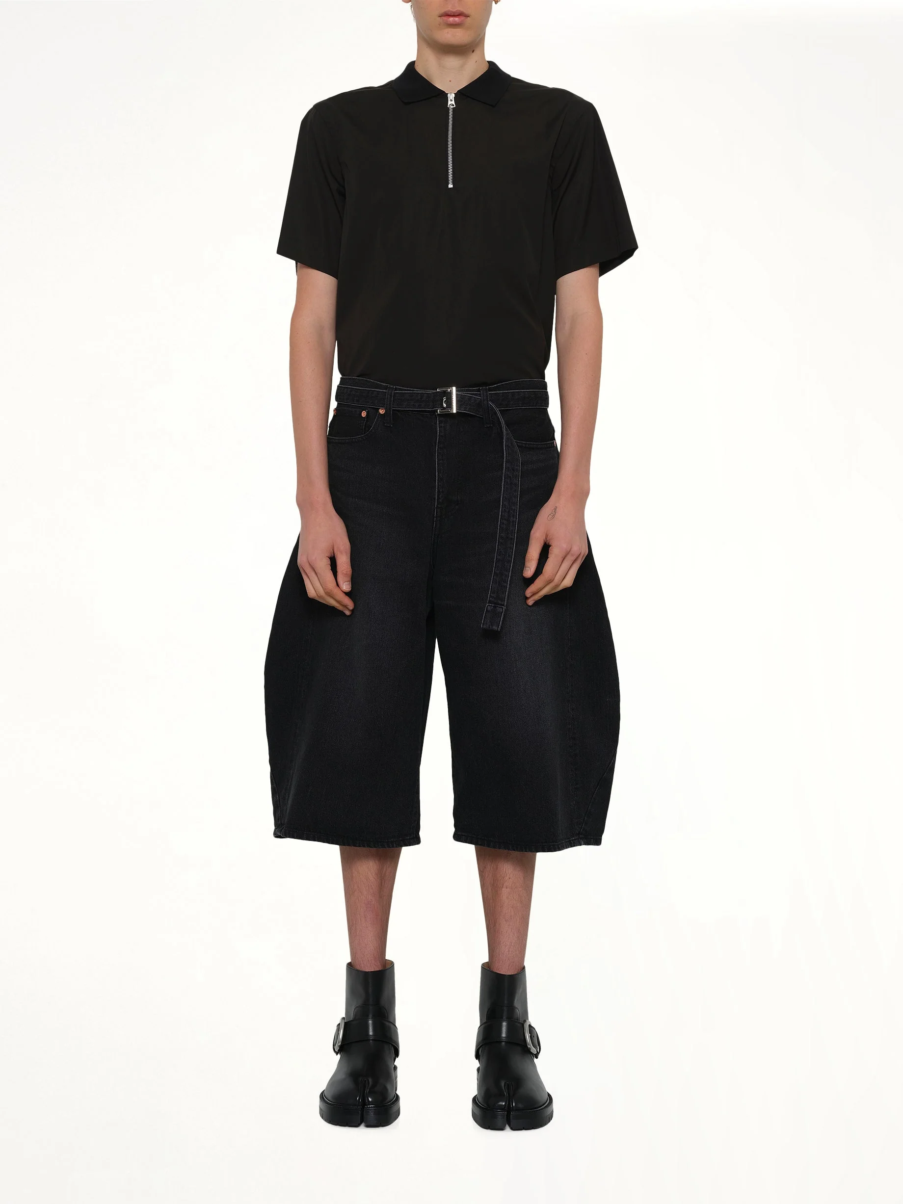 Denim Bermuda in Black - Image 7