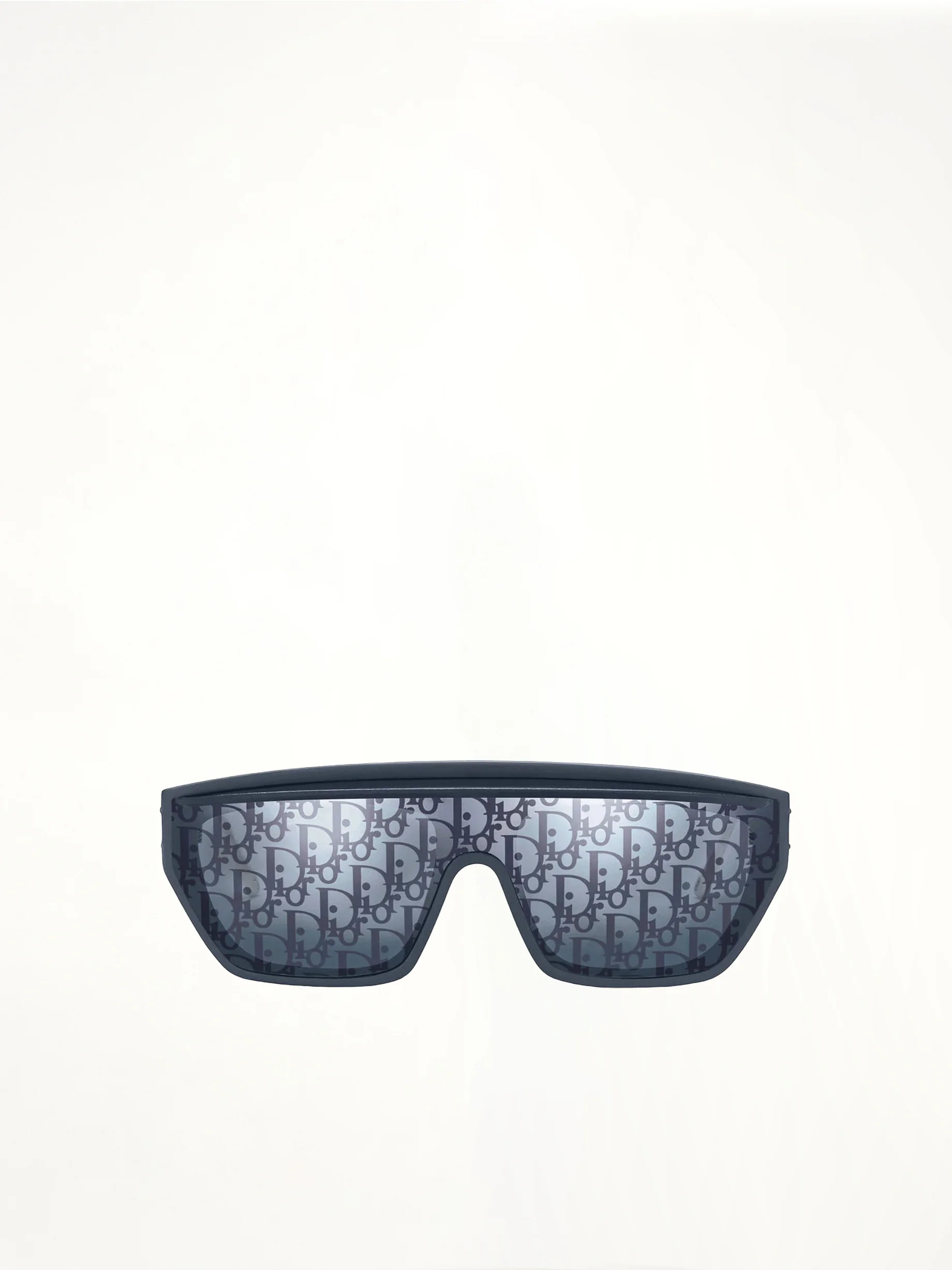 Dior DIORCLUB M7U 31B800 Sunglasses in Blue - Image 2
