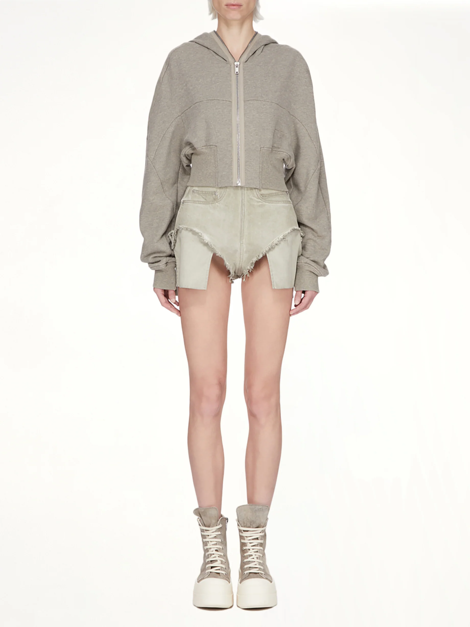 Dirt Cutoffs in Sand - Image 5