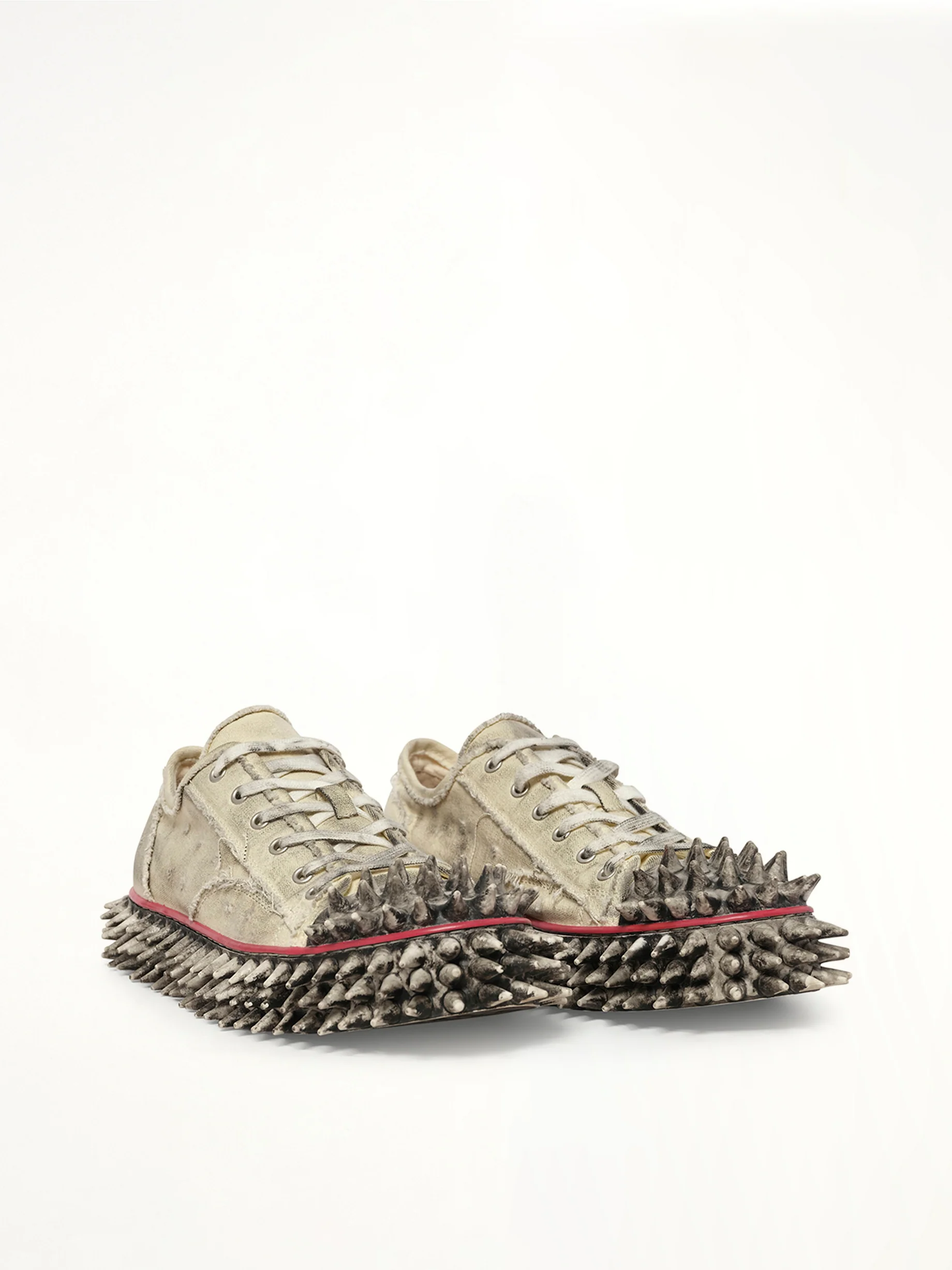 Dirty Spike Toe Cap Canvas Sneaker in White - Image 2