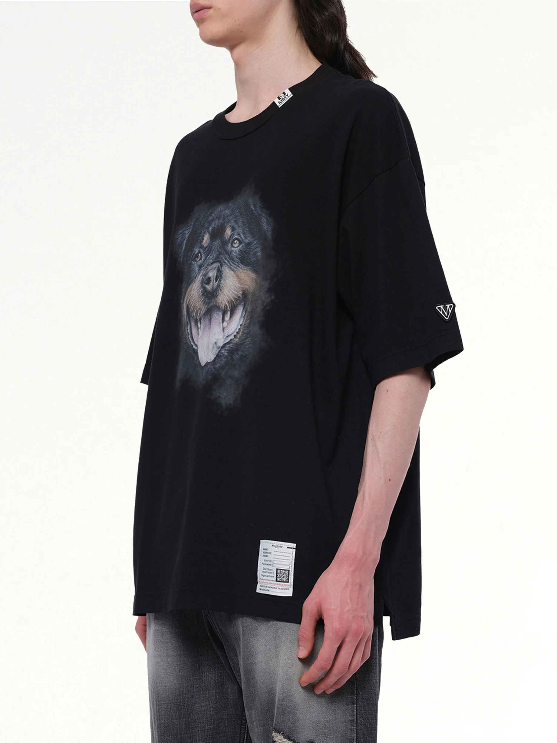 Dog Printed T-Shirt in Black - Image 3