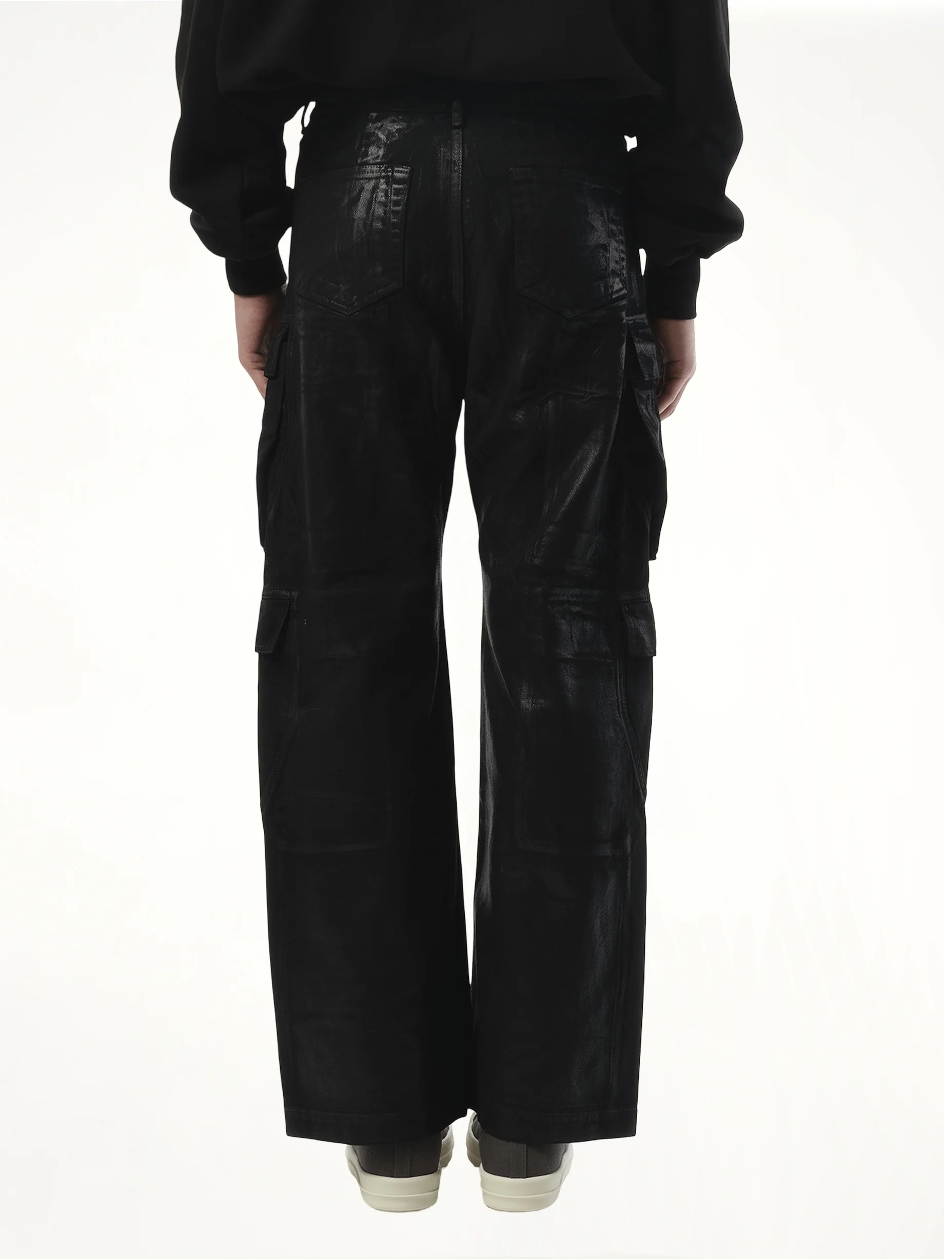 Double Cargo Jeans in Black - Image 6