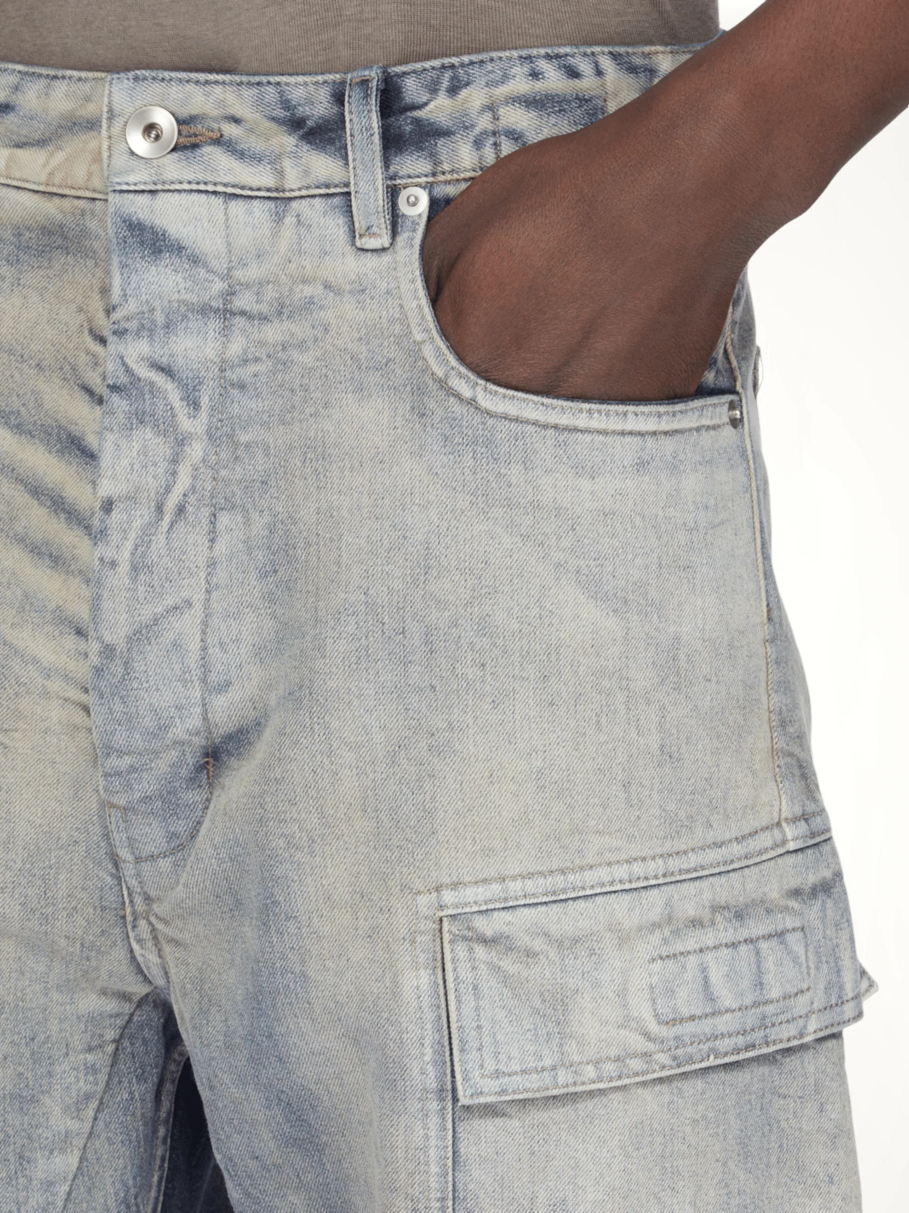Double Cargo Jeans in Mineral Pearl - Image 3