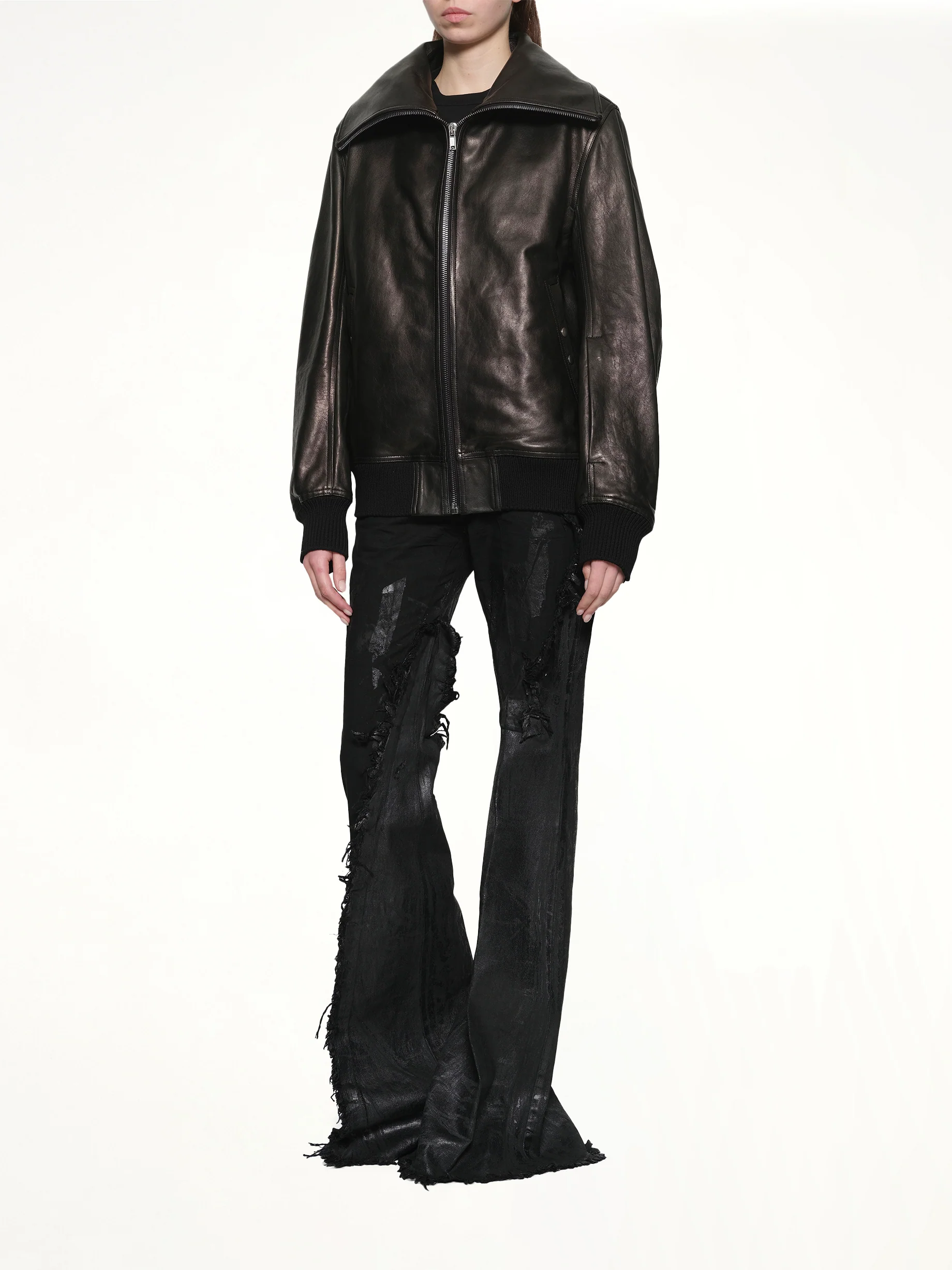 Dracucollar Leather Flight in Black - Image 4