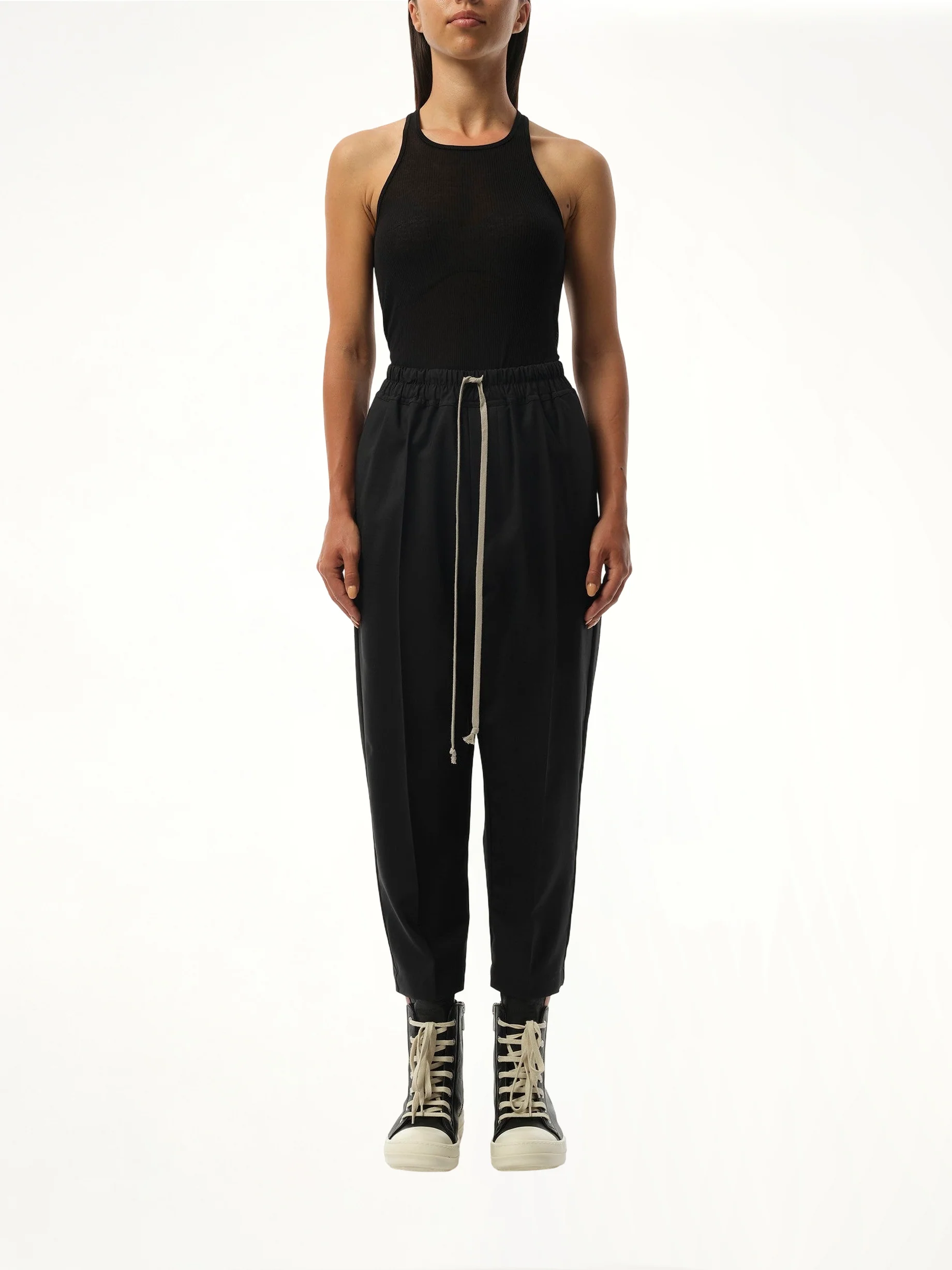 Drawstring Astaires Cropped Pants in Black - Image 4