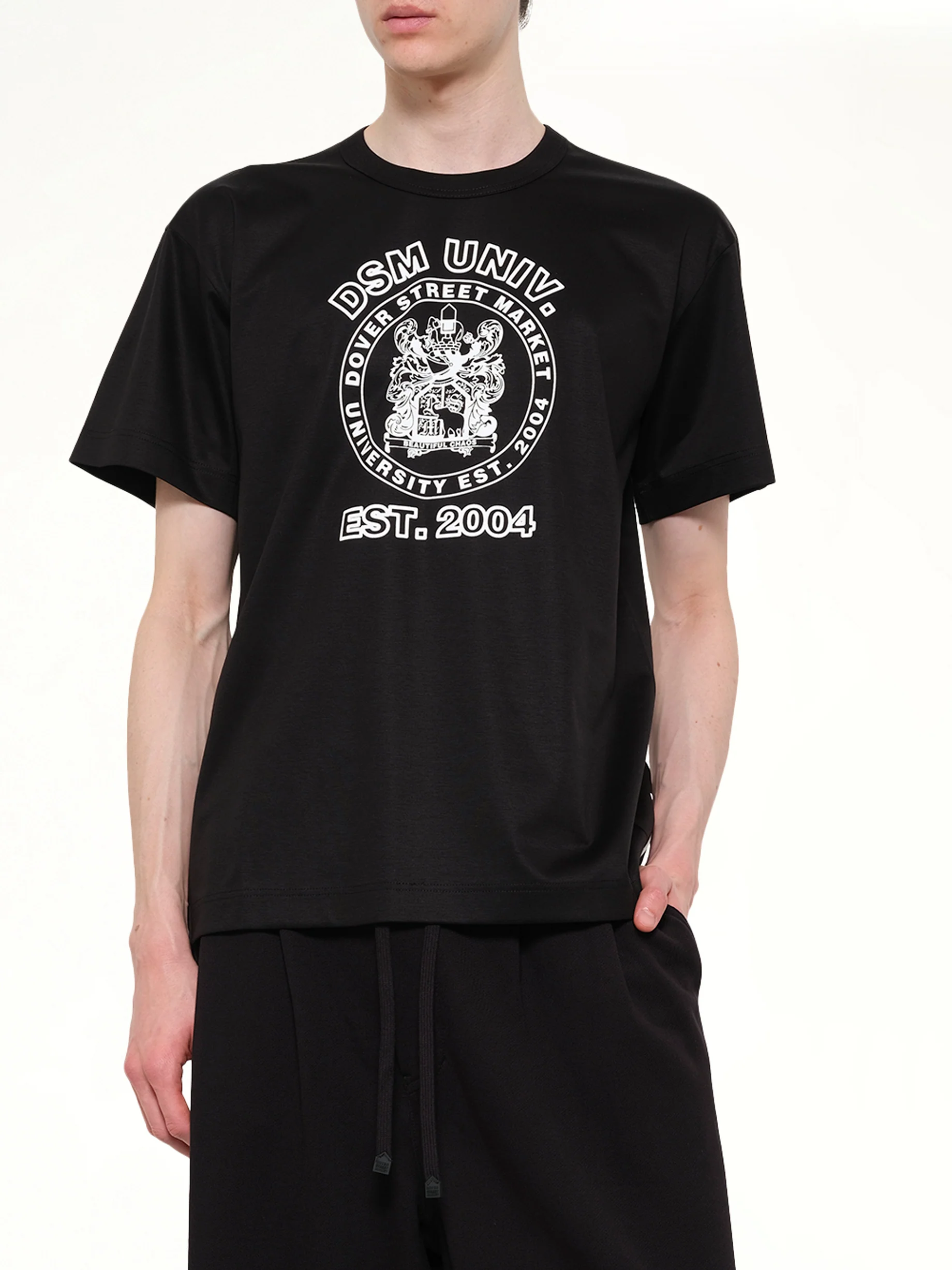 DSM Univ' T-Shirt in Black - Image 6