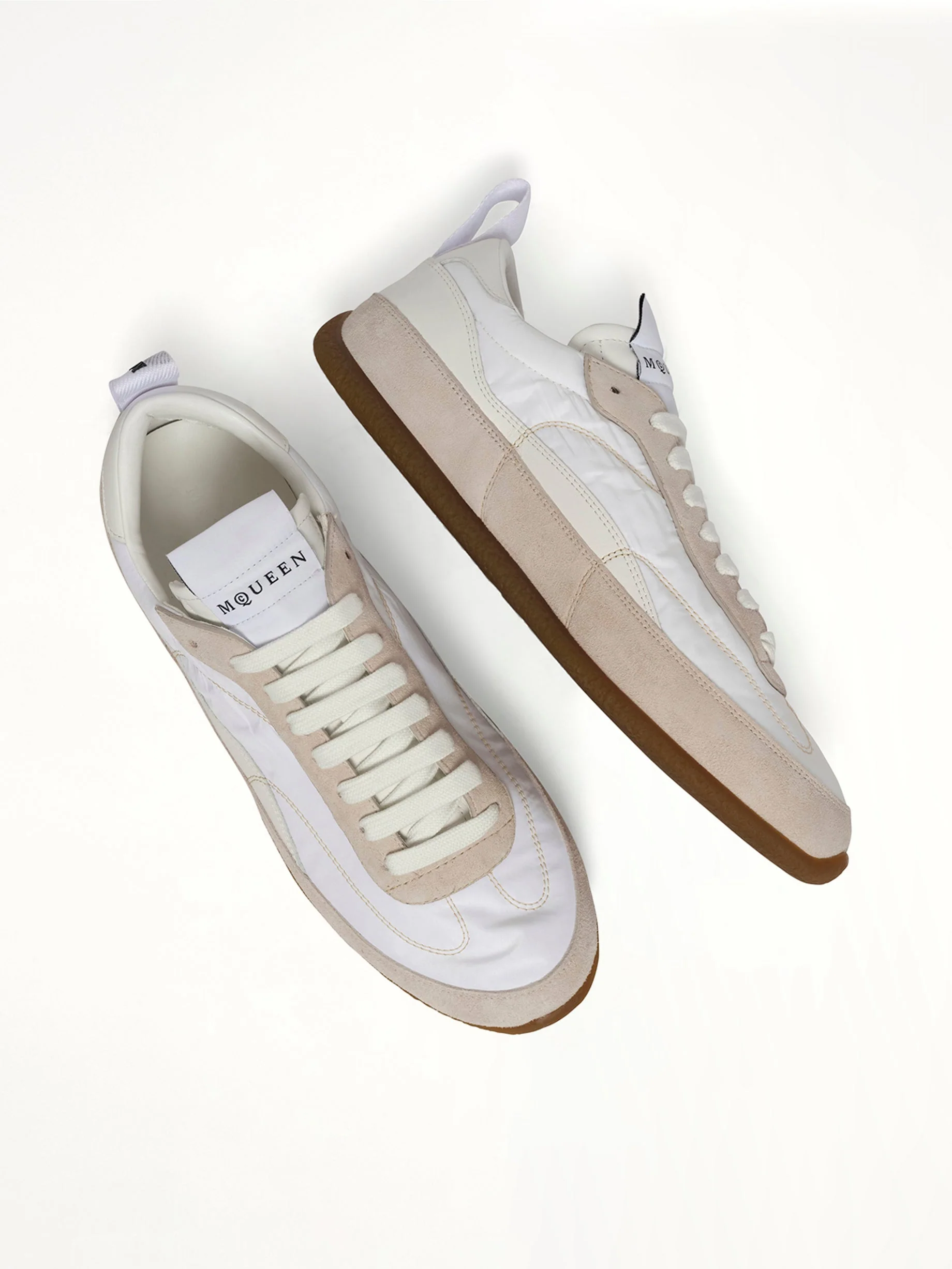 EC1 Sneaker in White - Image 4