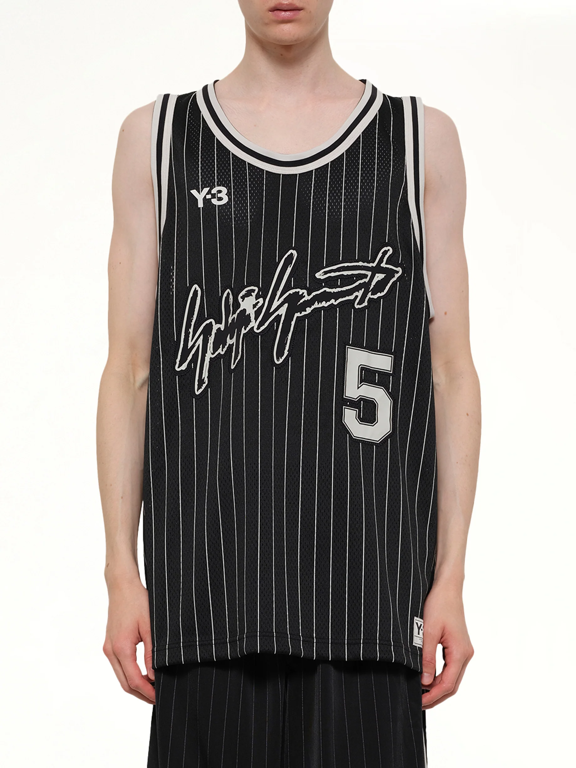 Elite 5 Basketball Jersey in Black