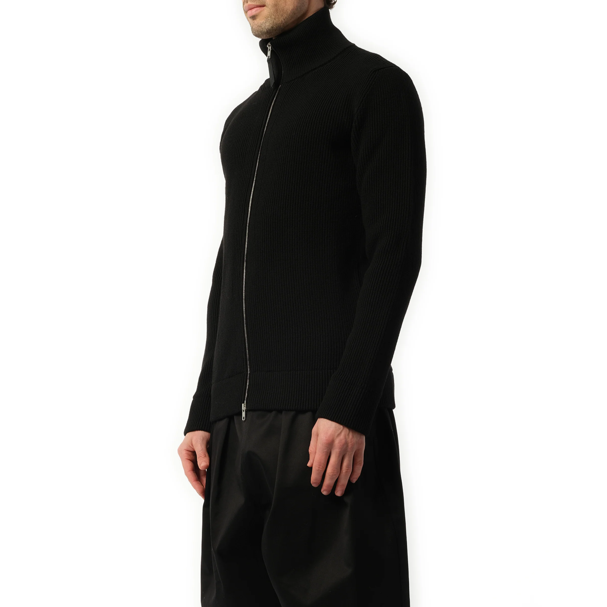 English Rib Zip Cardigan in Black - Image 5