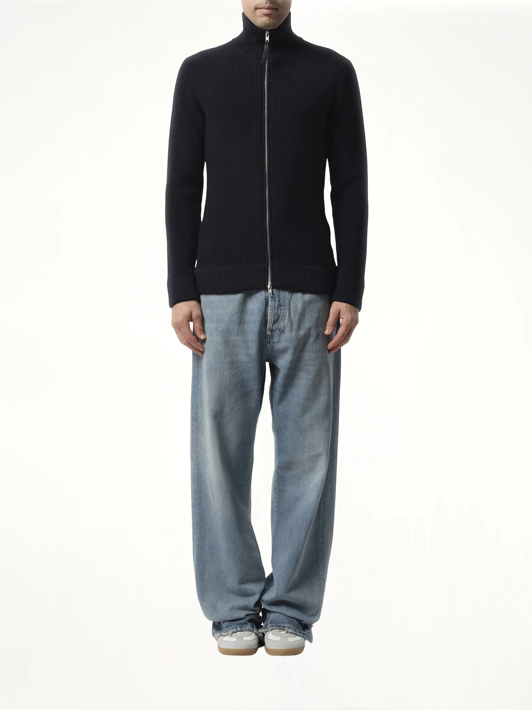 English Rib Zip Cardigan in Navy - Image 4