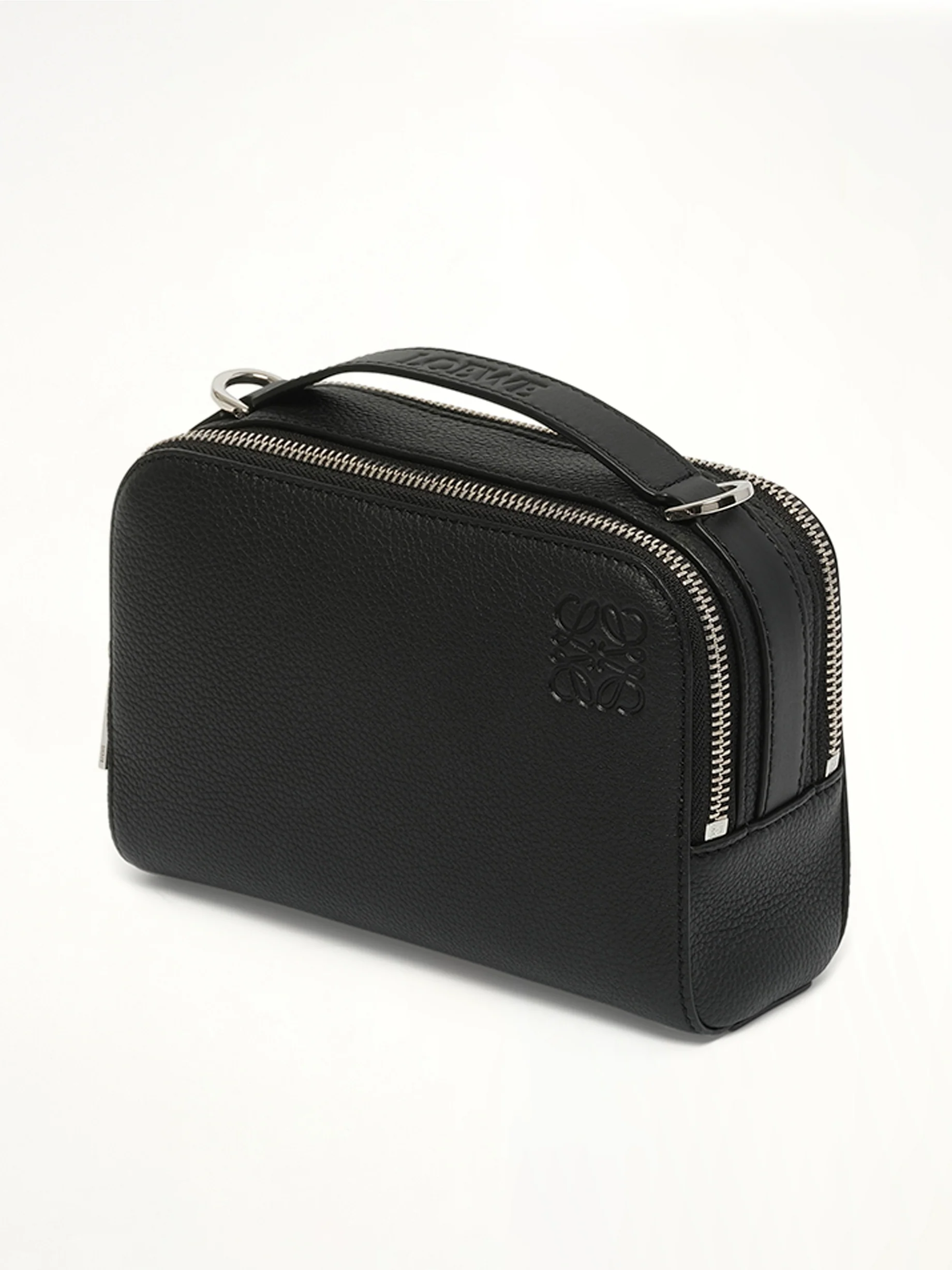 Essential Camera Bag Mini in Black - Image 2