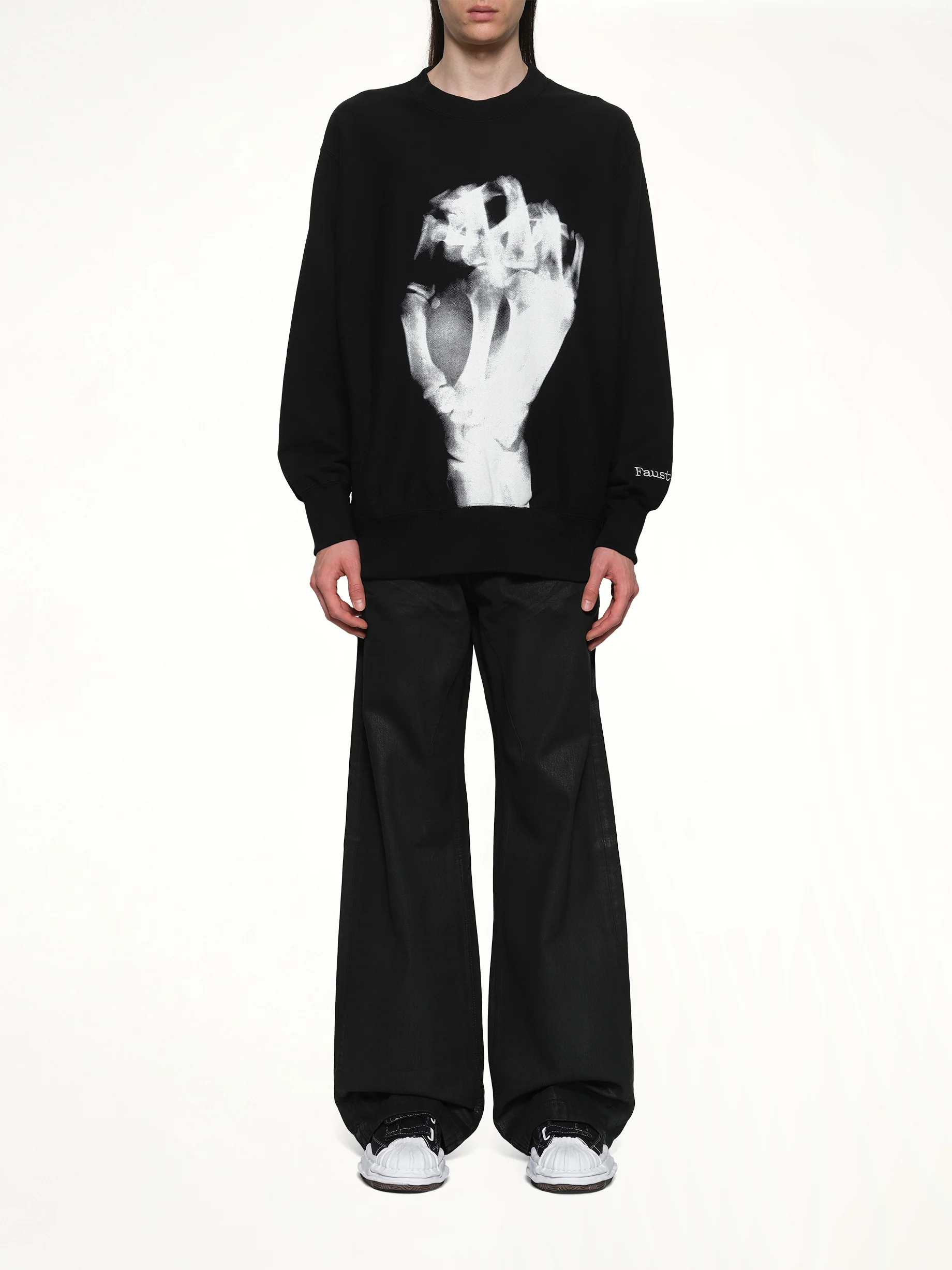 Faust Sweatshirt in Black - Image 7