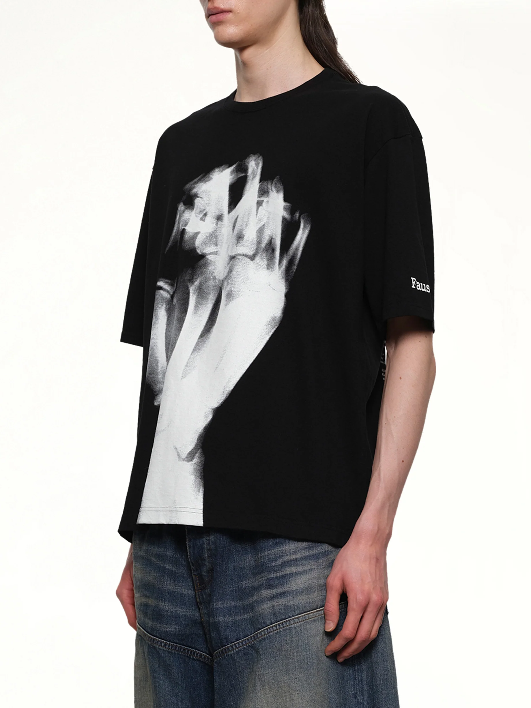 Faust T-Shirt in Black - Image 3