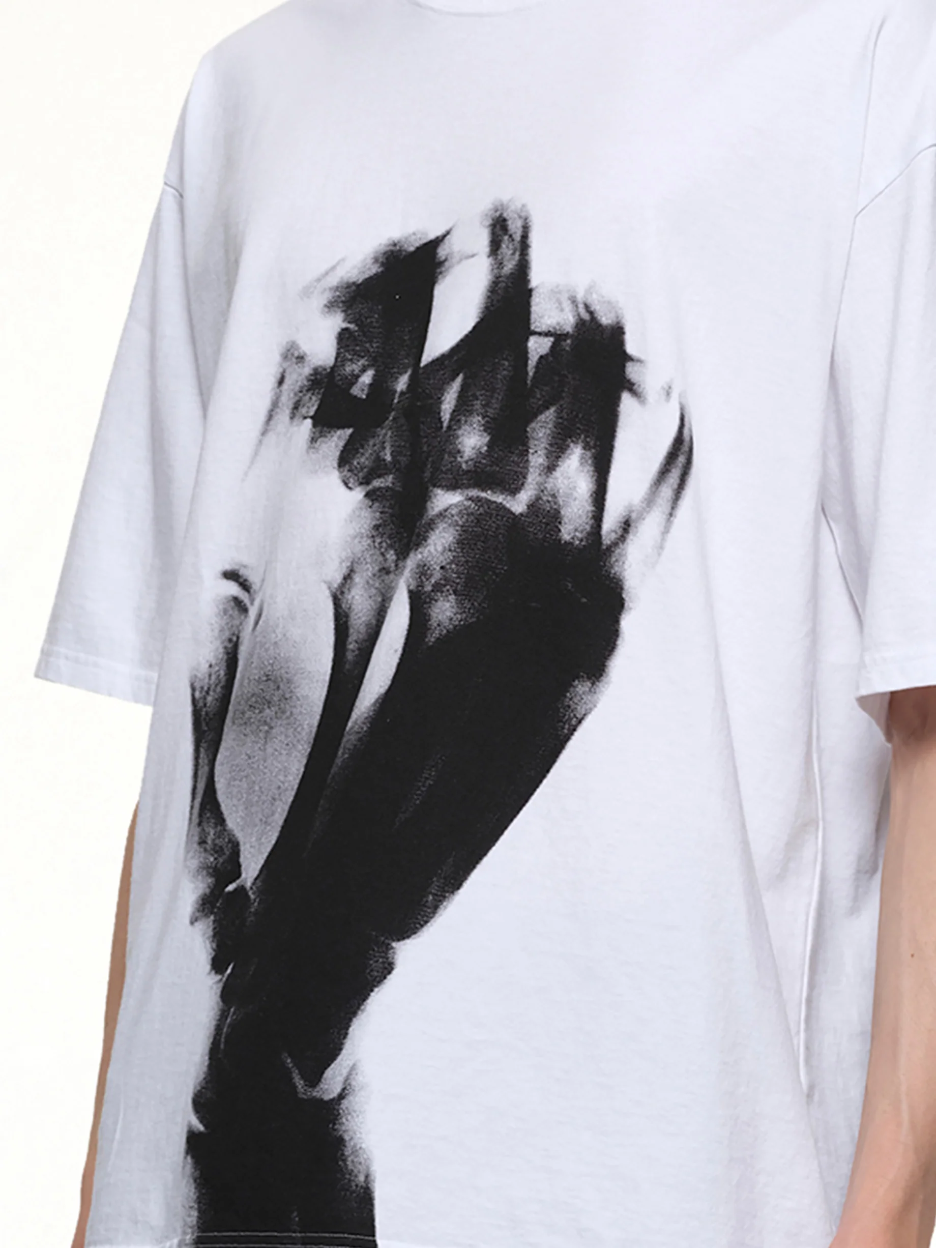 Faust T-Shirt in White - Image 3