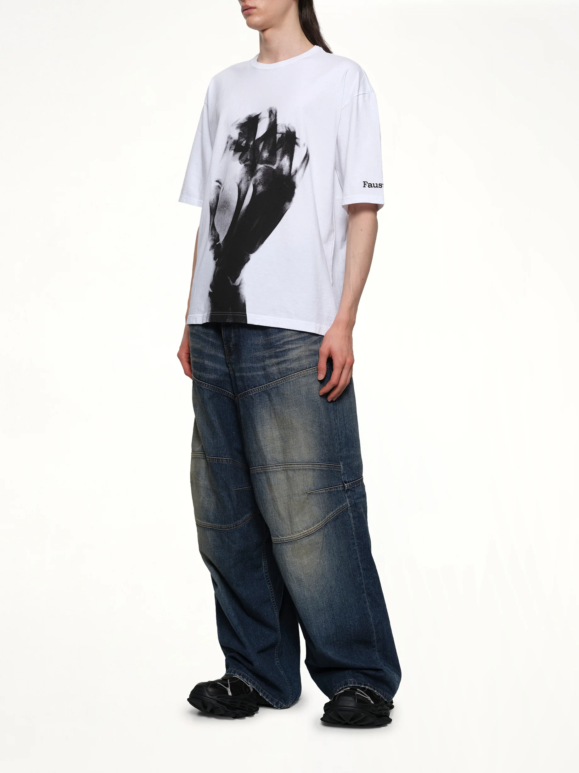 Faust T-Shirt in White - Image 4