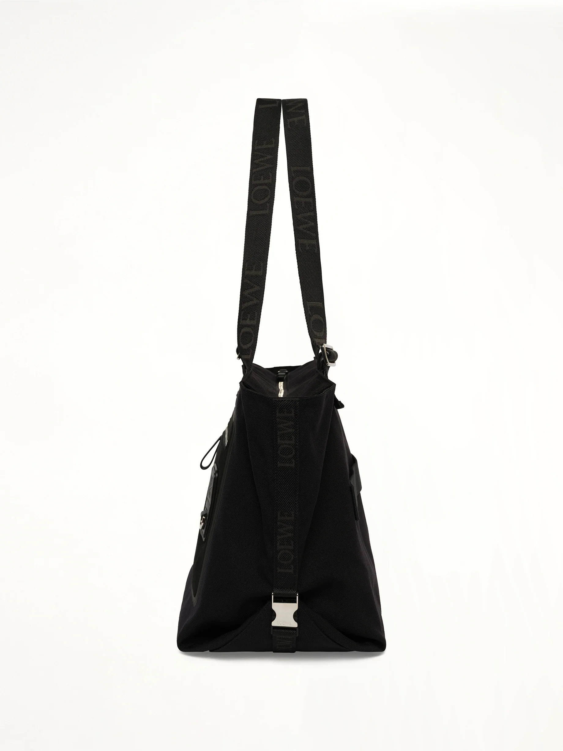Flex Zipped Tote Bag in Black - Image 5