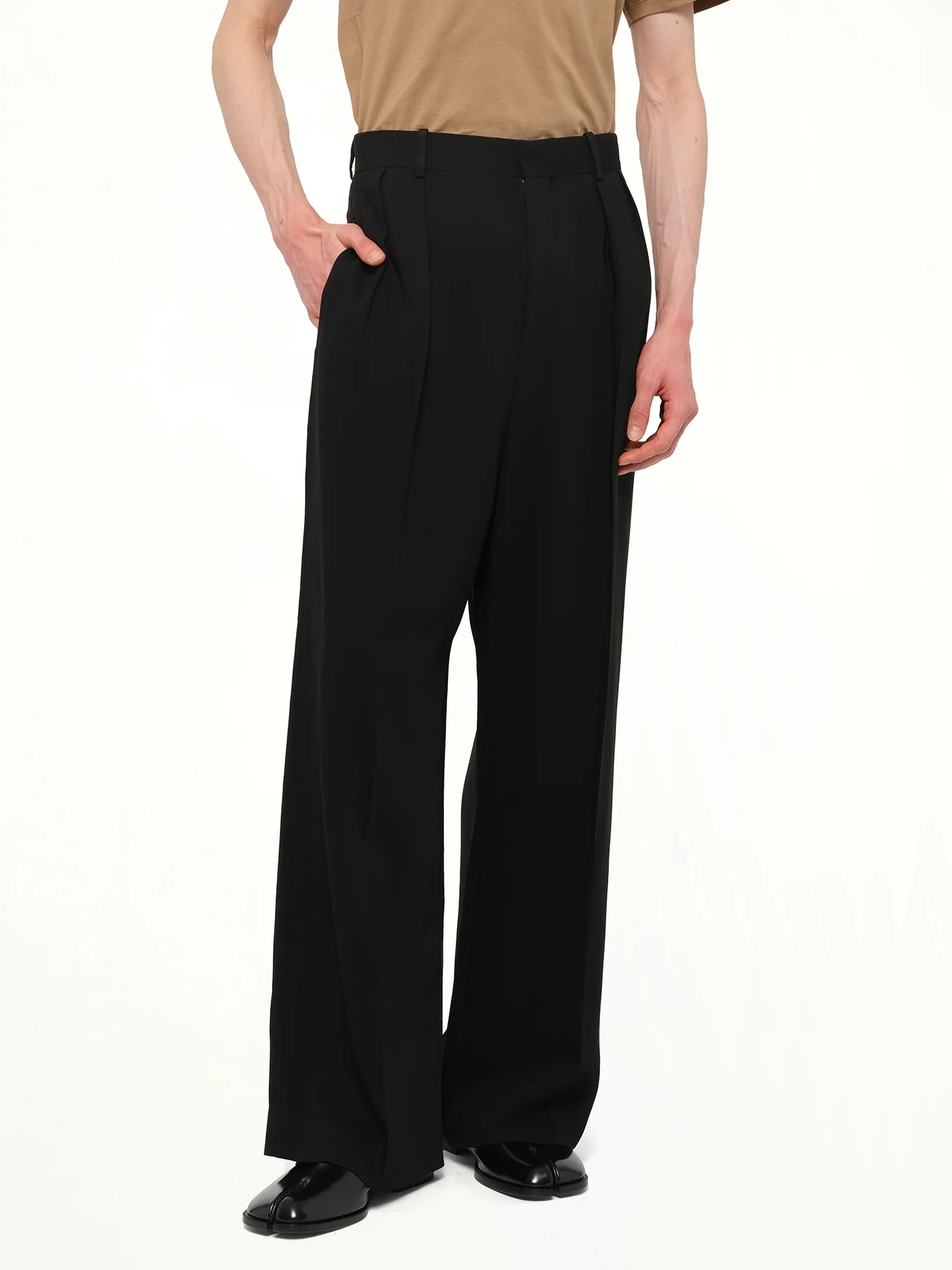 Fluid Trouser in Black - Image 5