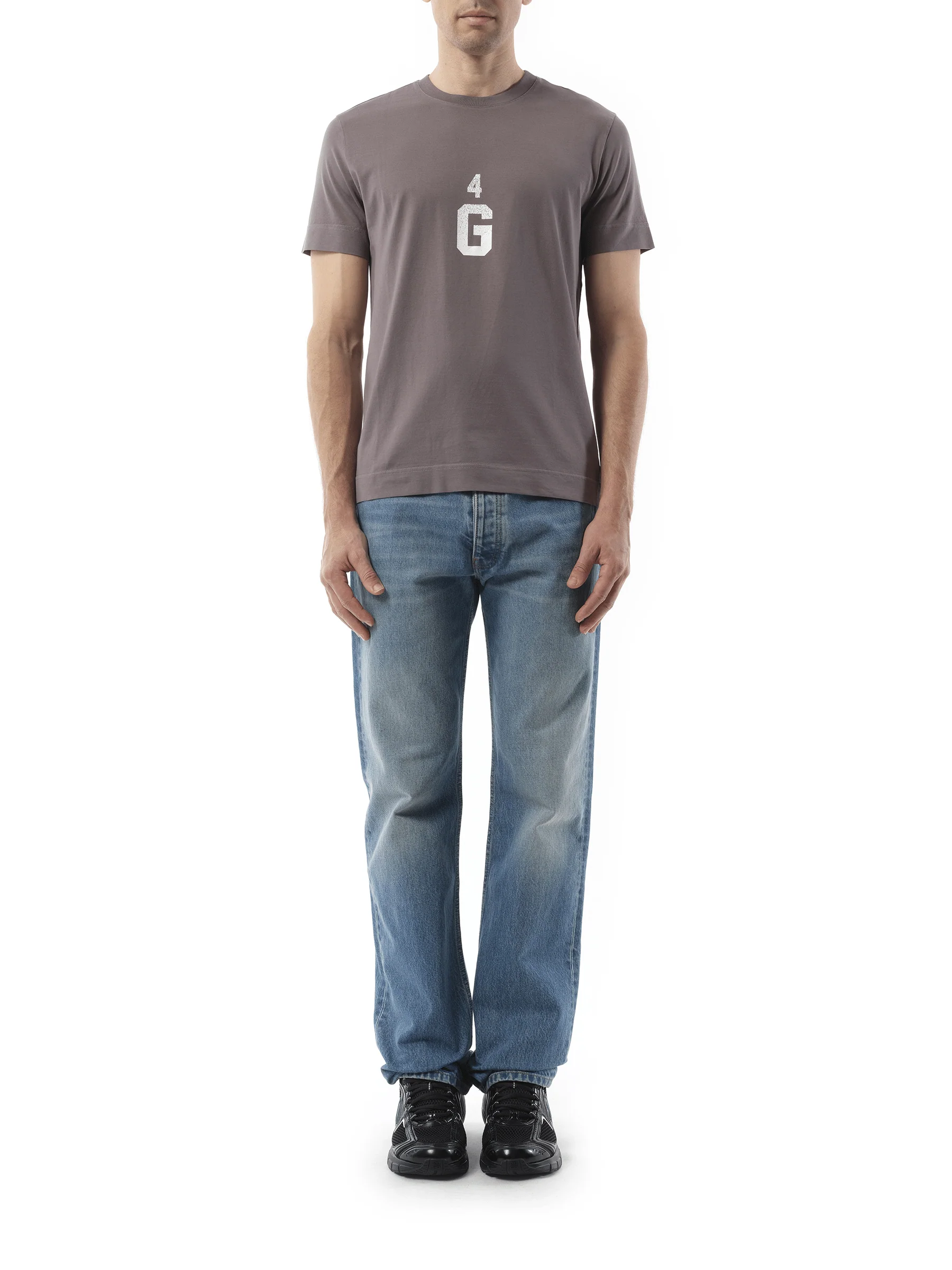 Four G Dyed Logo T-Shirt in Quartz Grey - Image 4