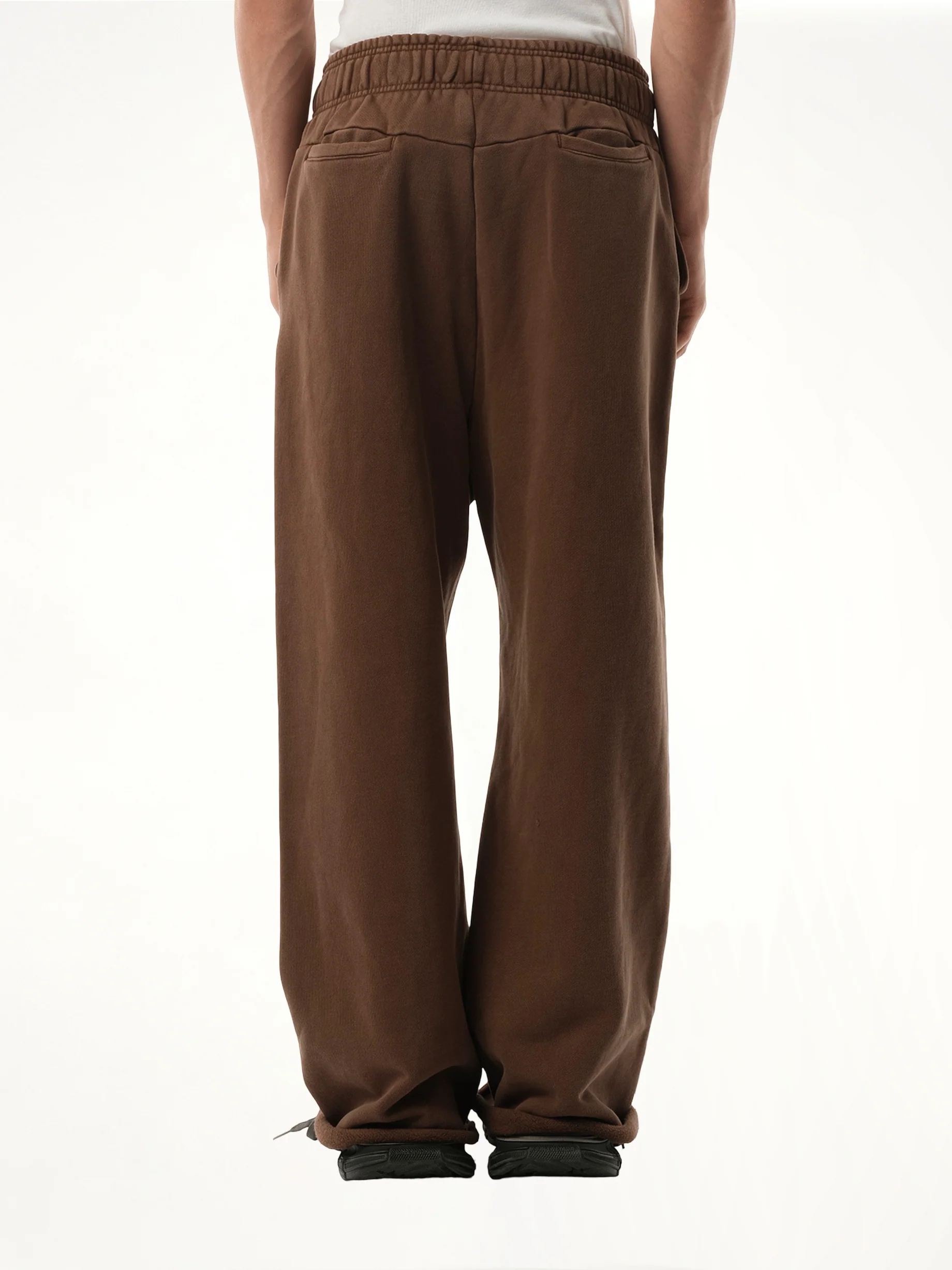 Full Sweatpants in Brunette - Image 6