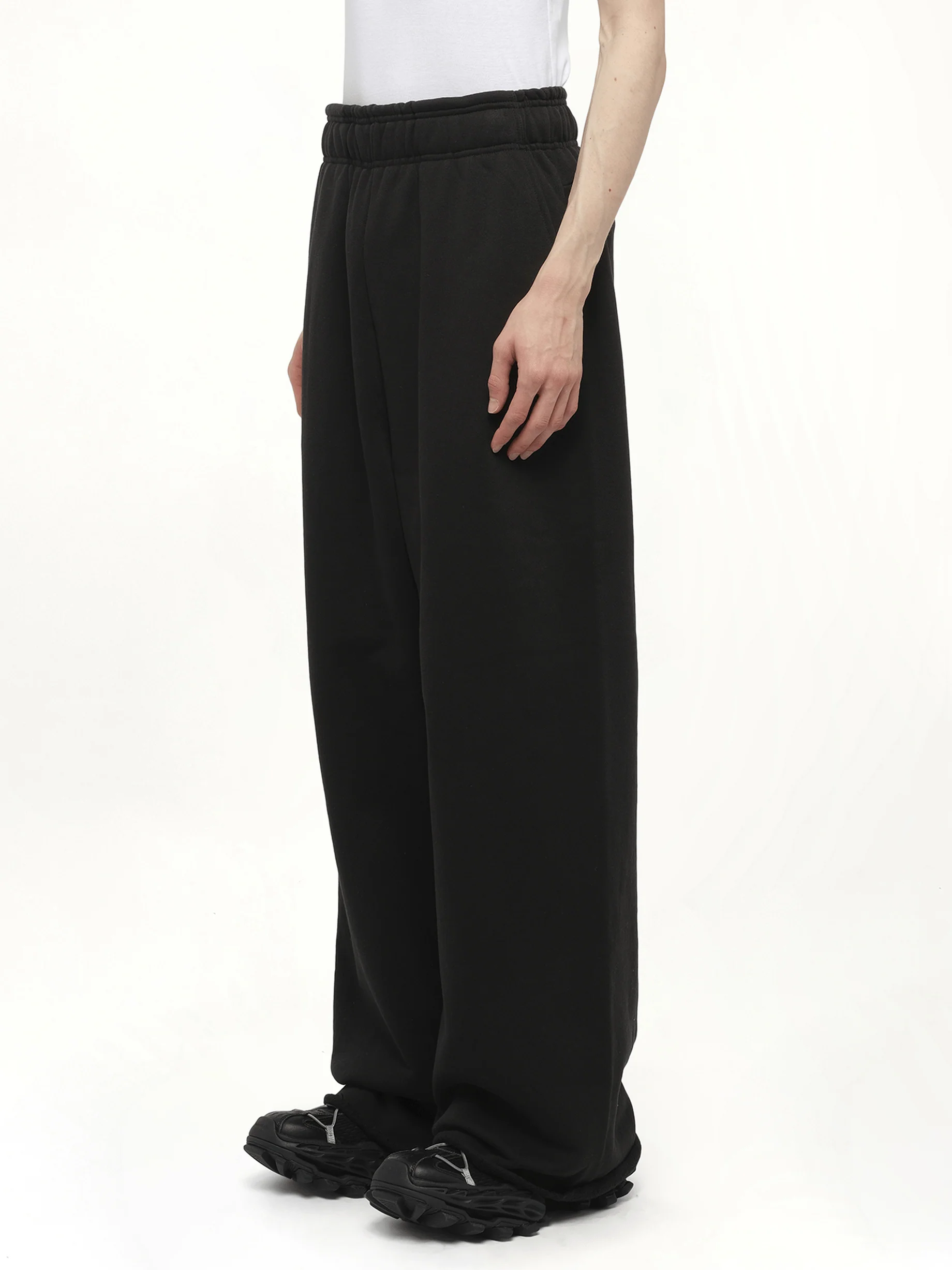 Full Sweatpants in Soot - Image 5