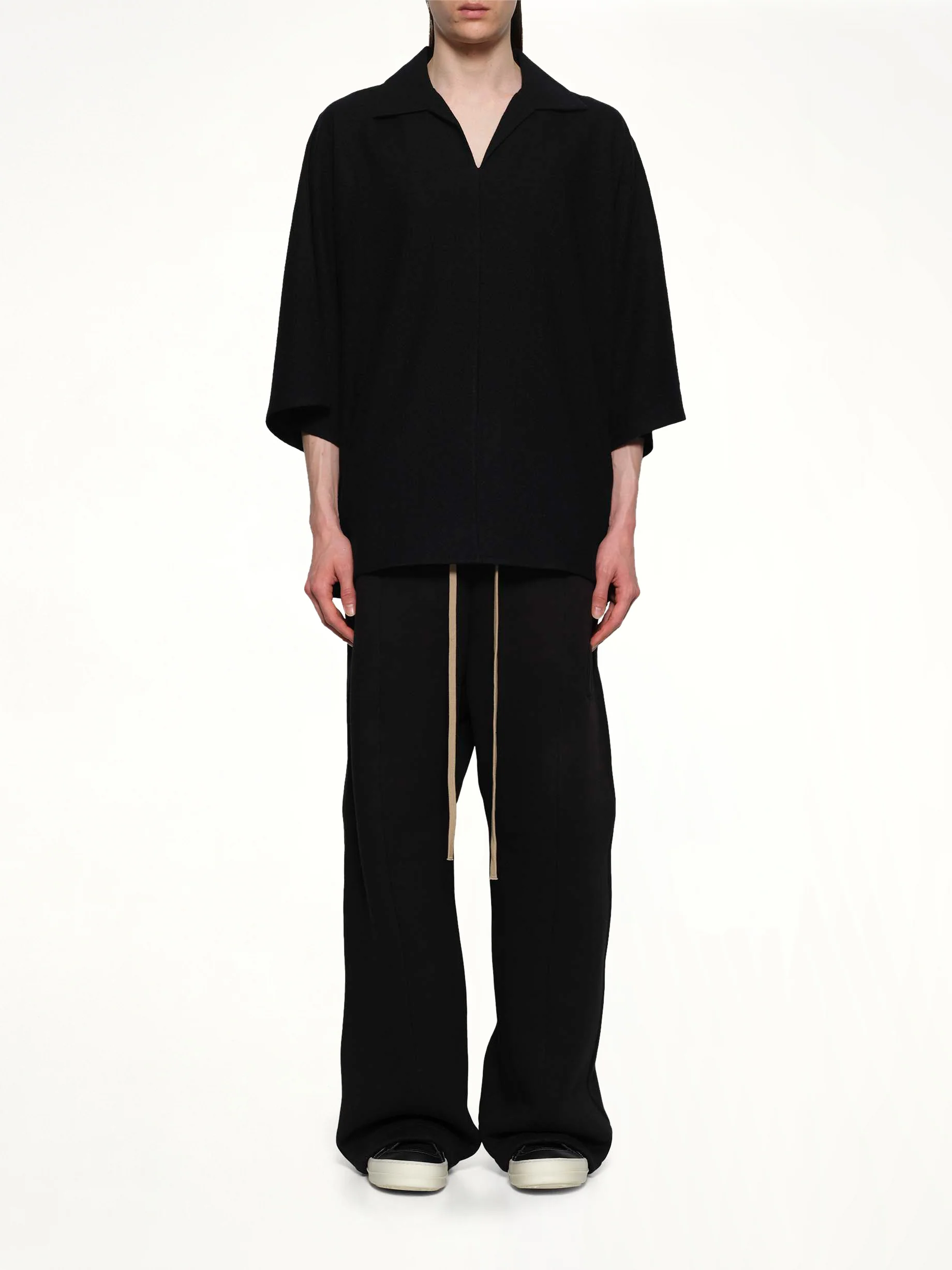 Virgin Wool Short Sleeve Shirt in Black - Image 7