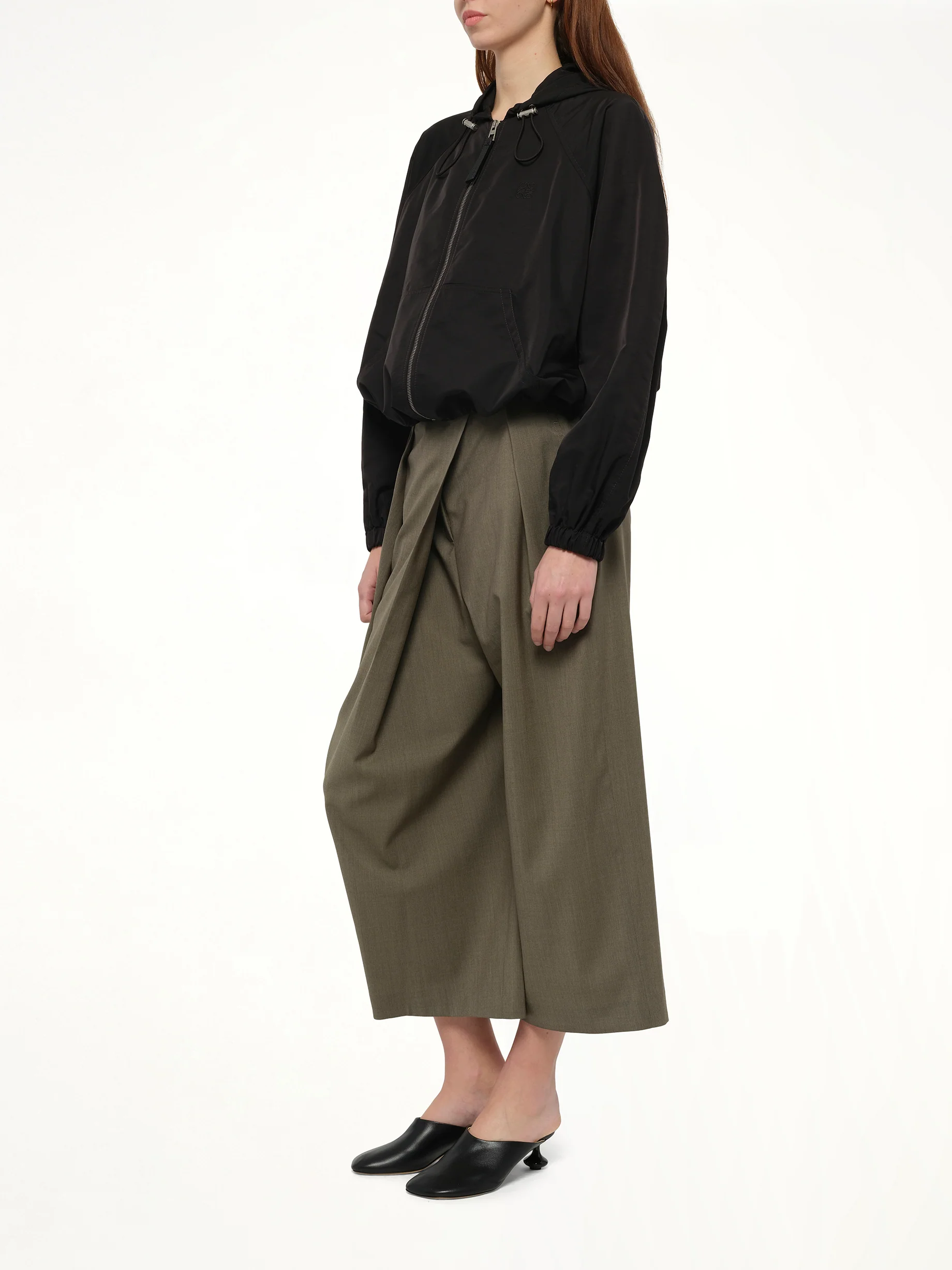 Balloon Jacket in Black - Image 4