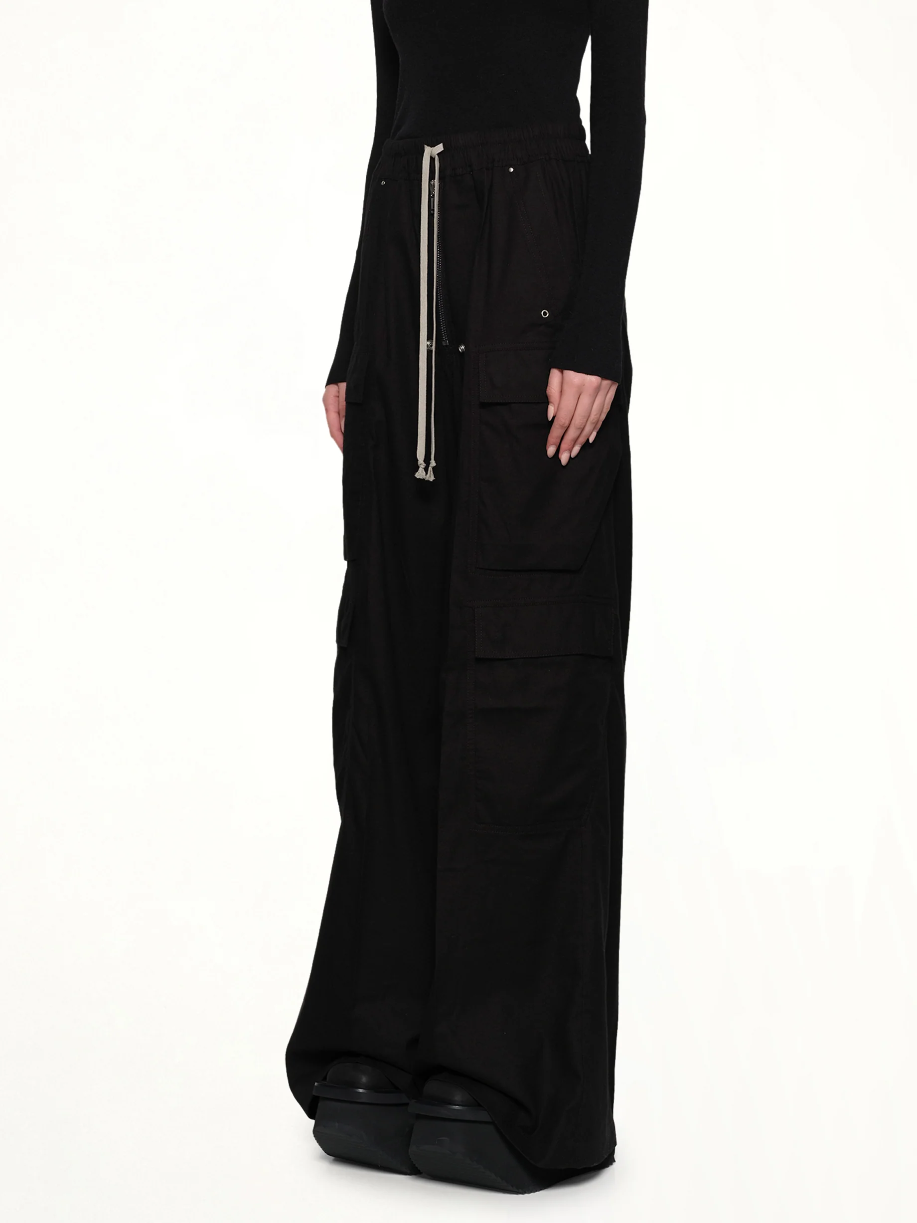 Cargobelas Pants in Black - Image 3