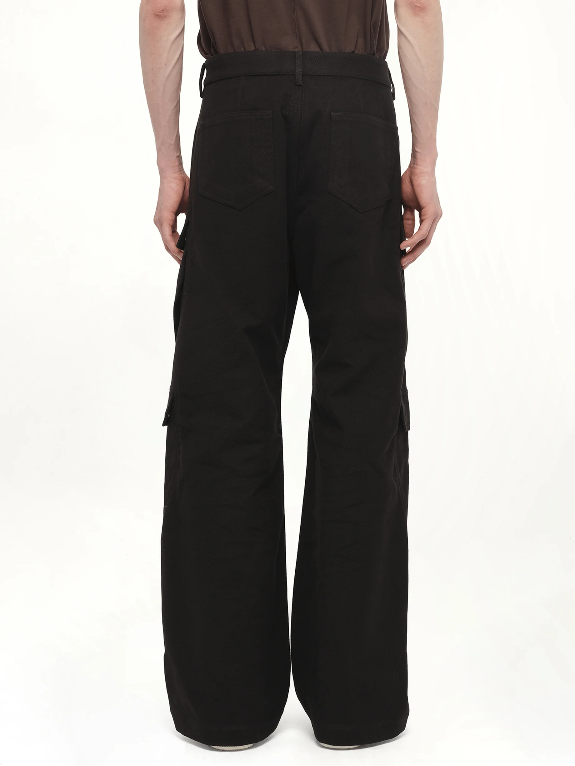 Double Cargo Jeans in Black - Image 7