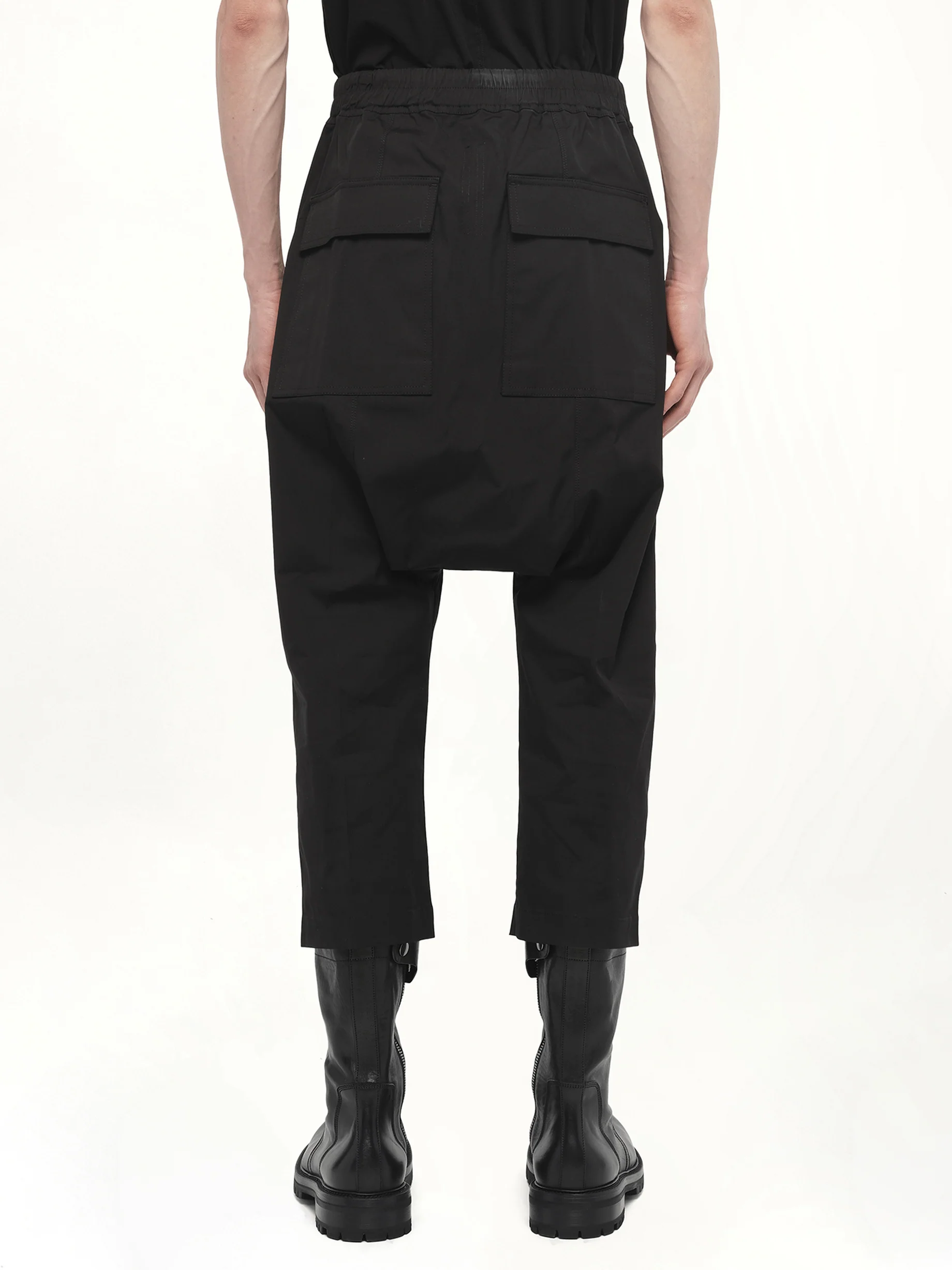 Drawstring Cropped Pants in Black - Image 6
