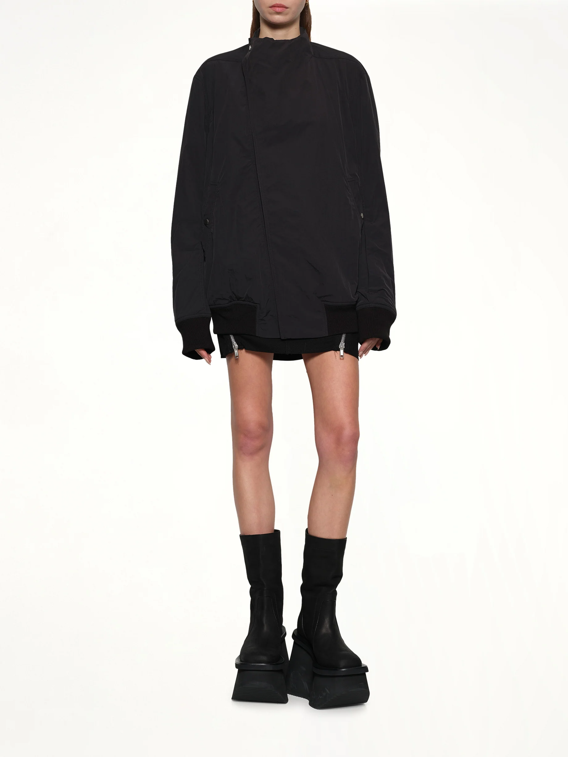 Hollywood Flight Jacket in Black - Image 4