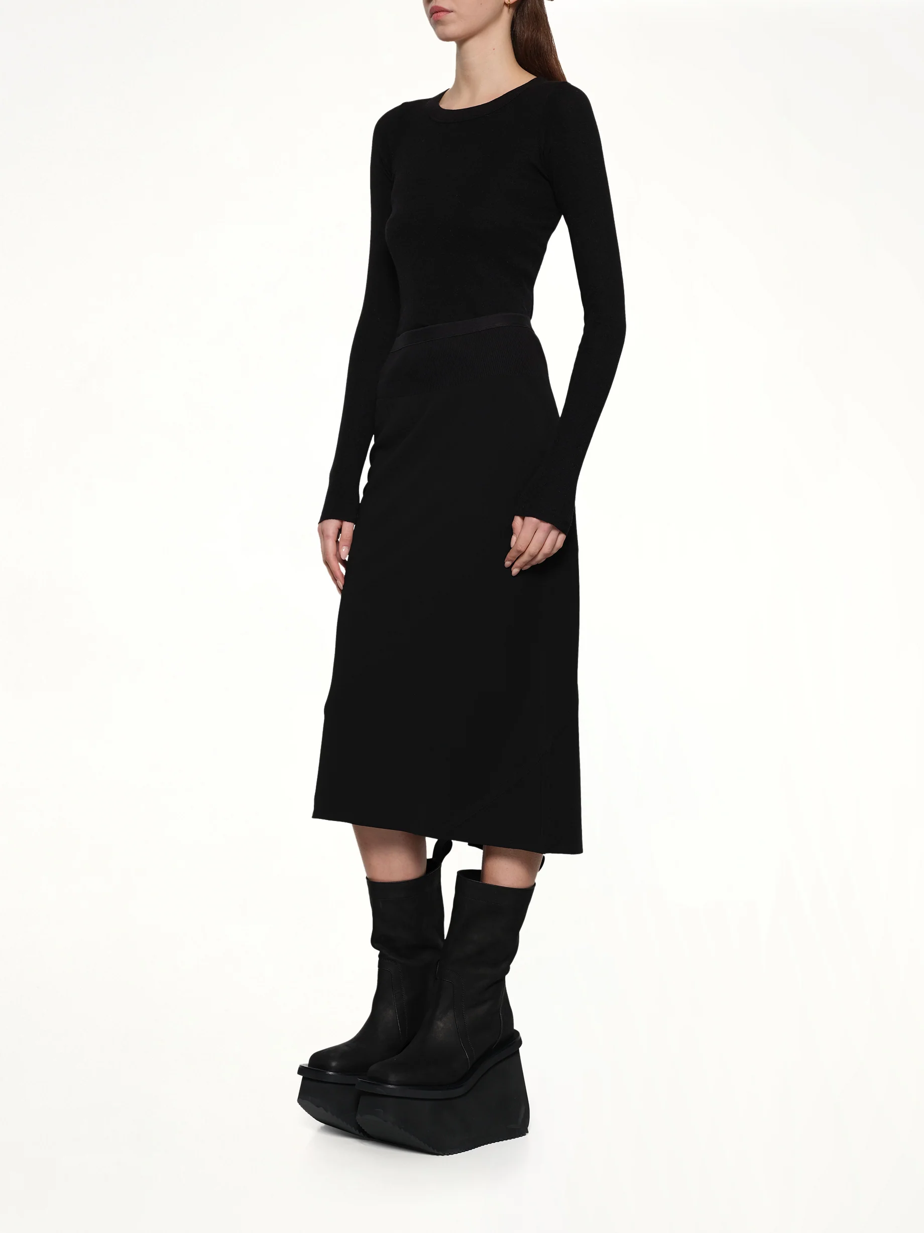 Knee Bias Light Skirt in Black - Image 4