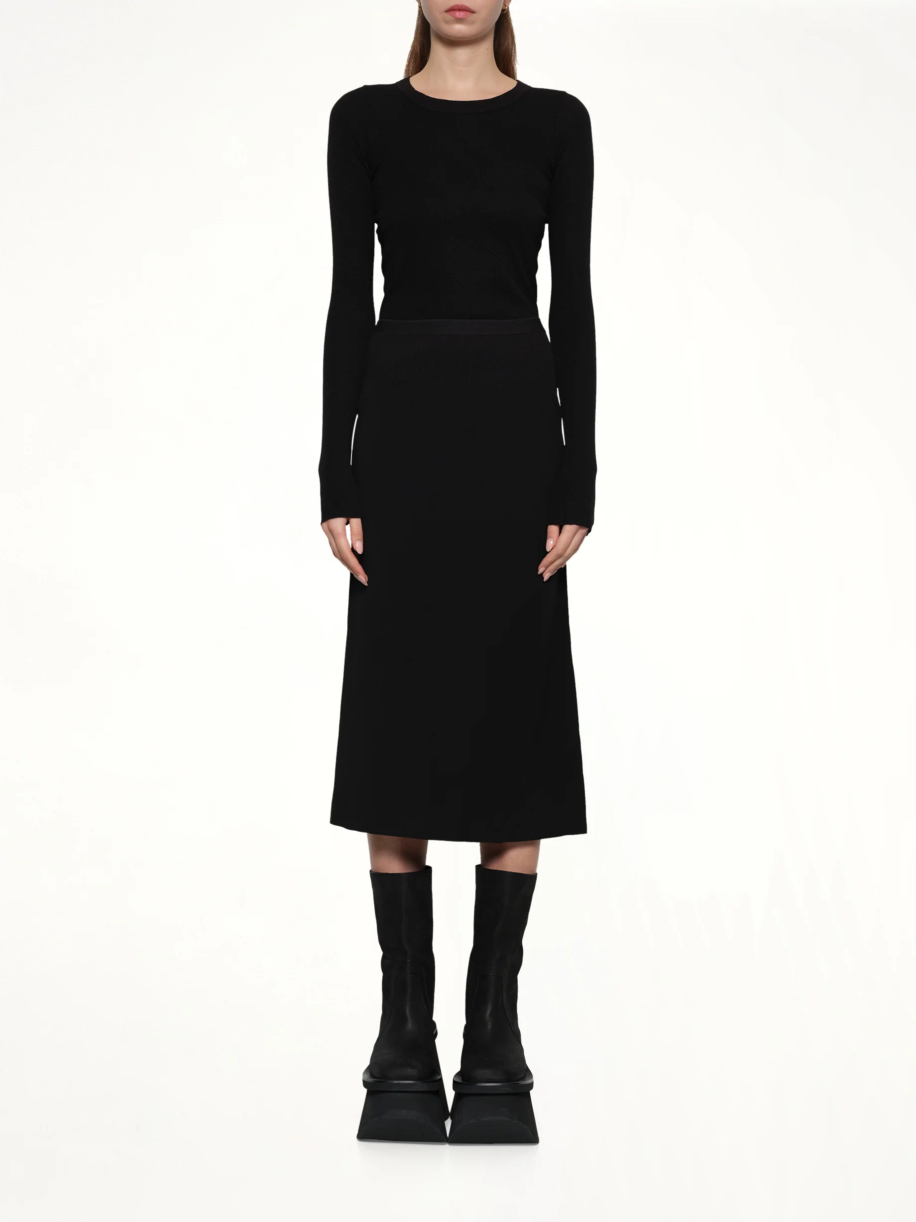 Knee Bias Light Skirt in Black - Image 7