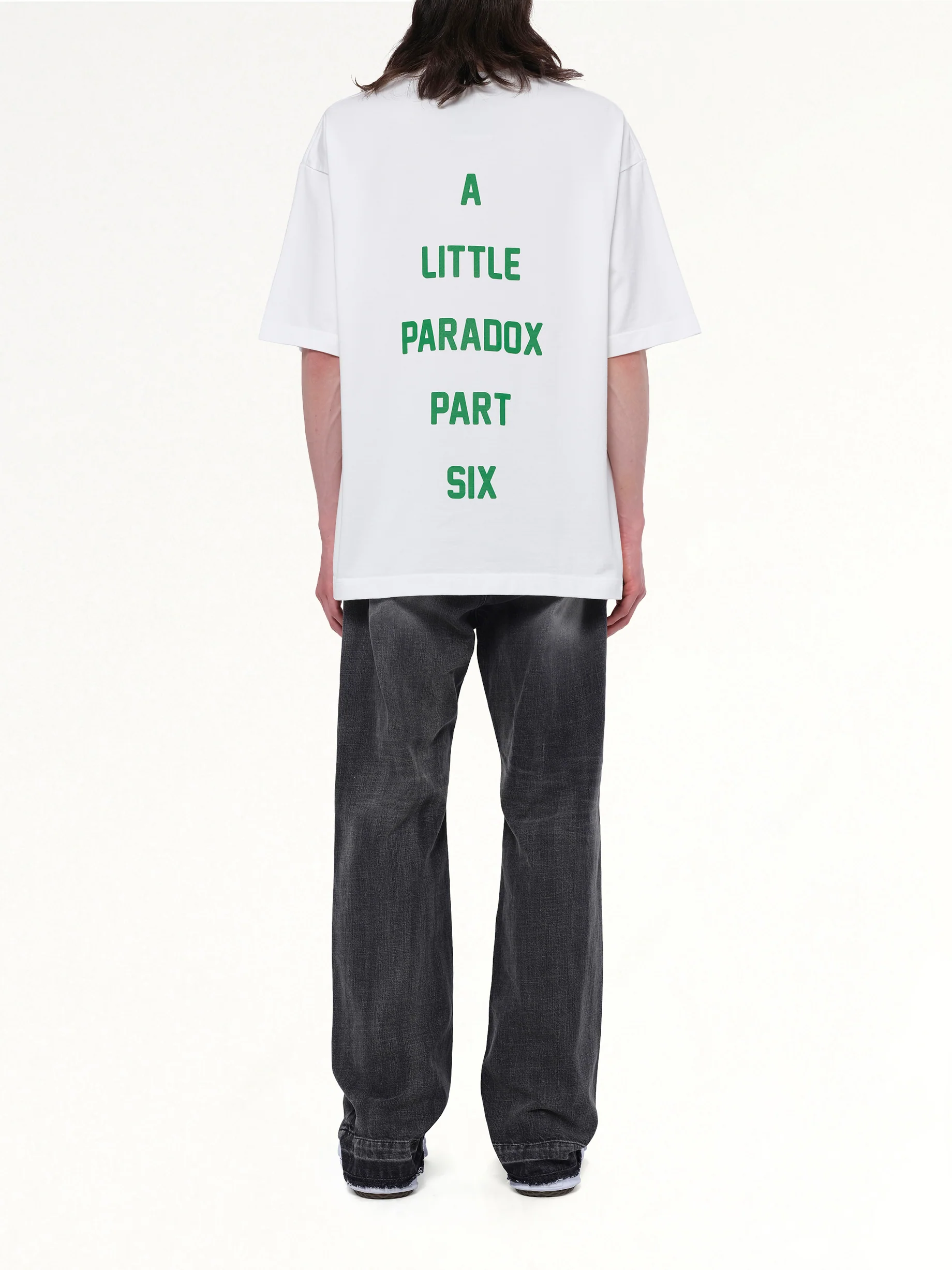 Leon Printed T-Shirt in White - Image 5