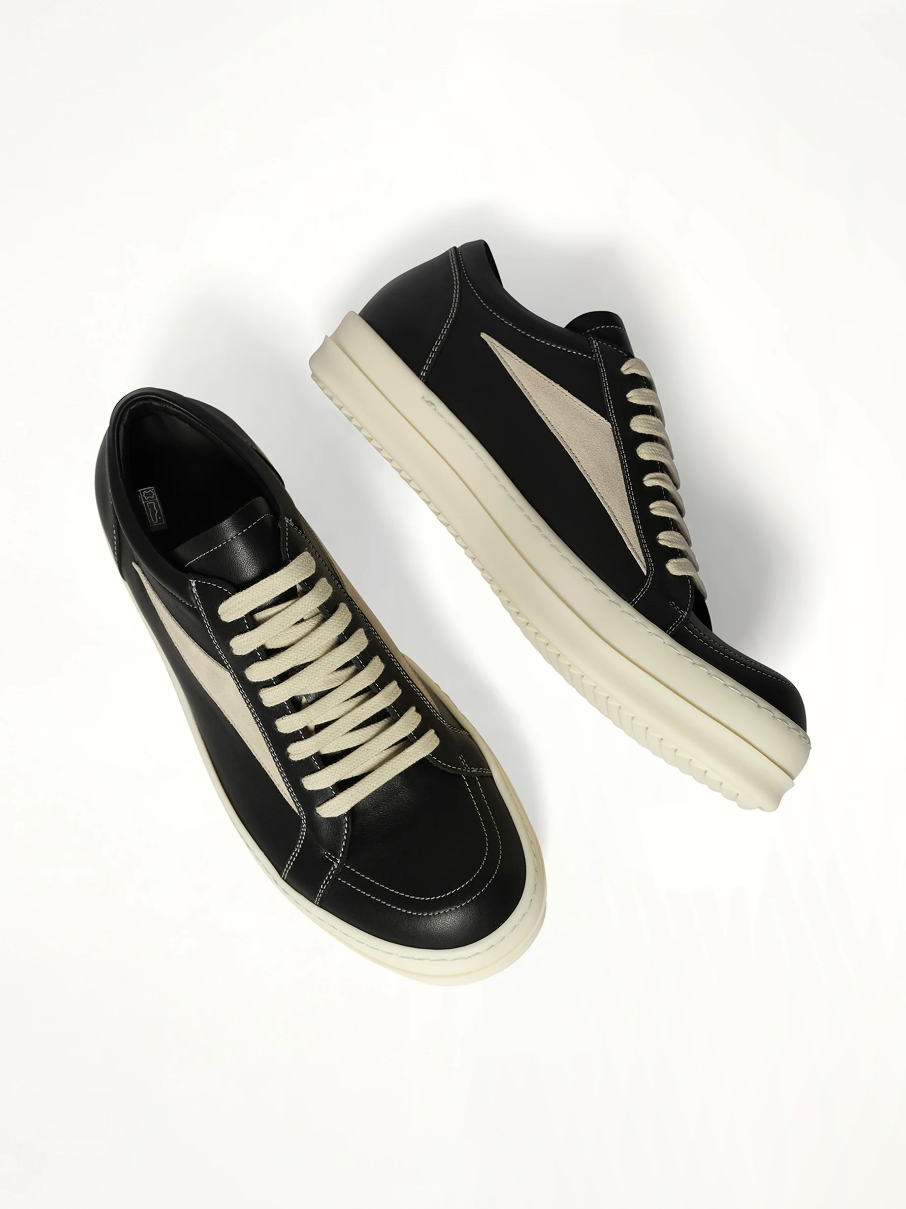 Vintage Sneaks in Black/Milk/Milk - Image 4
