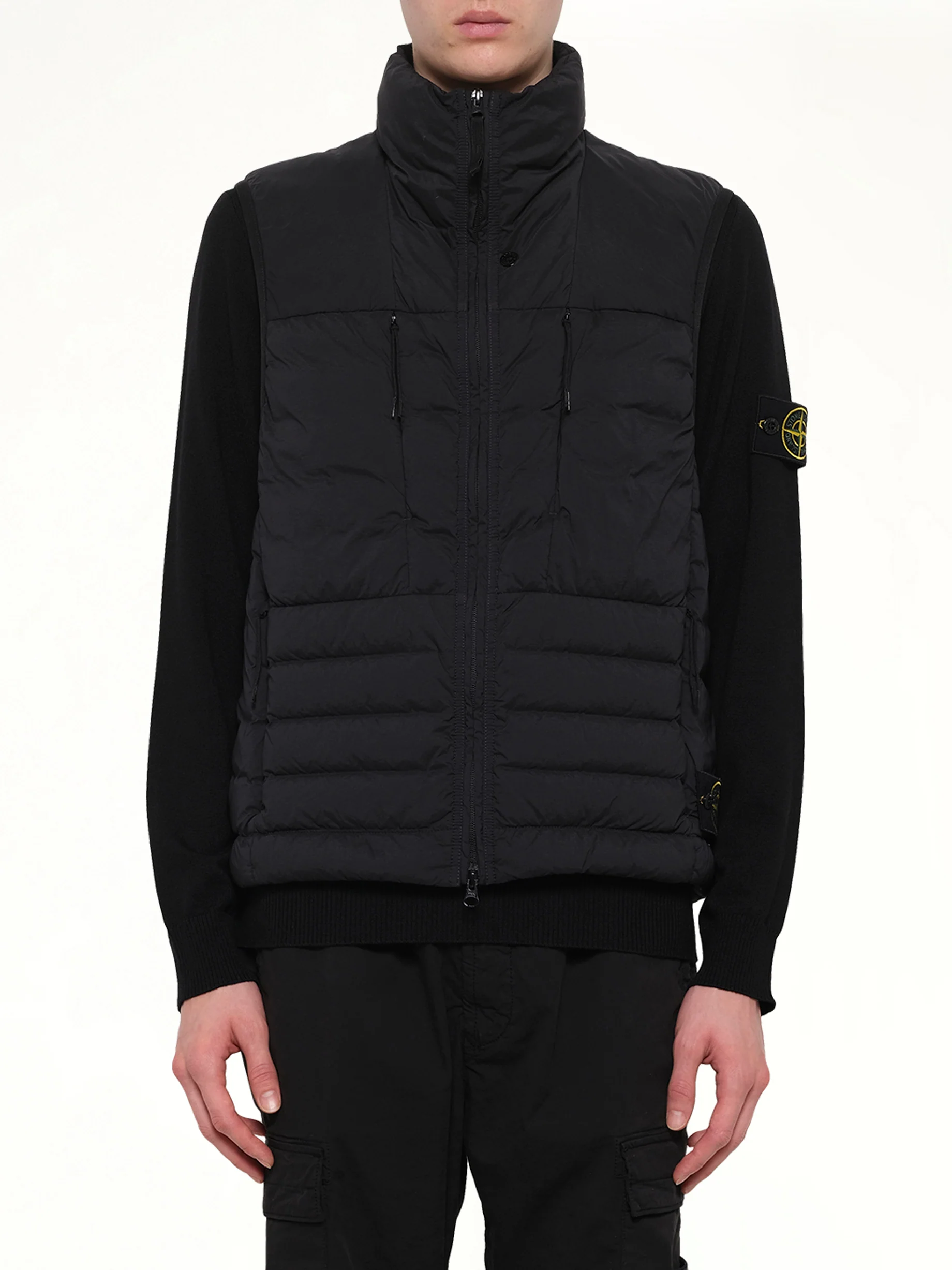 G100007 Vest in Black
